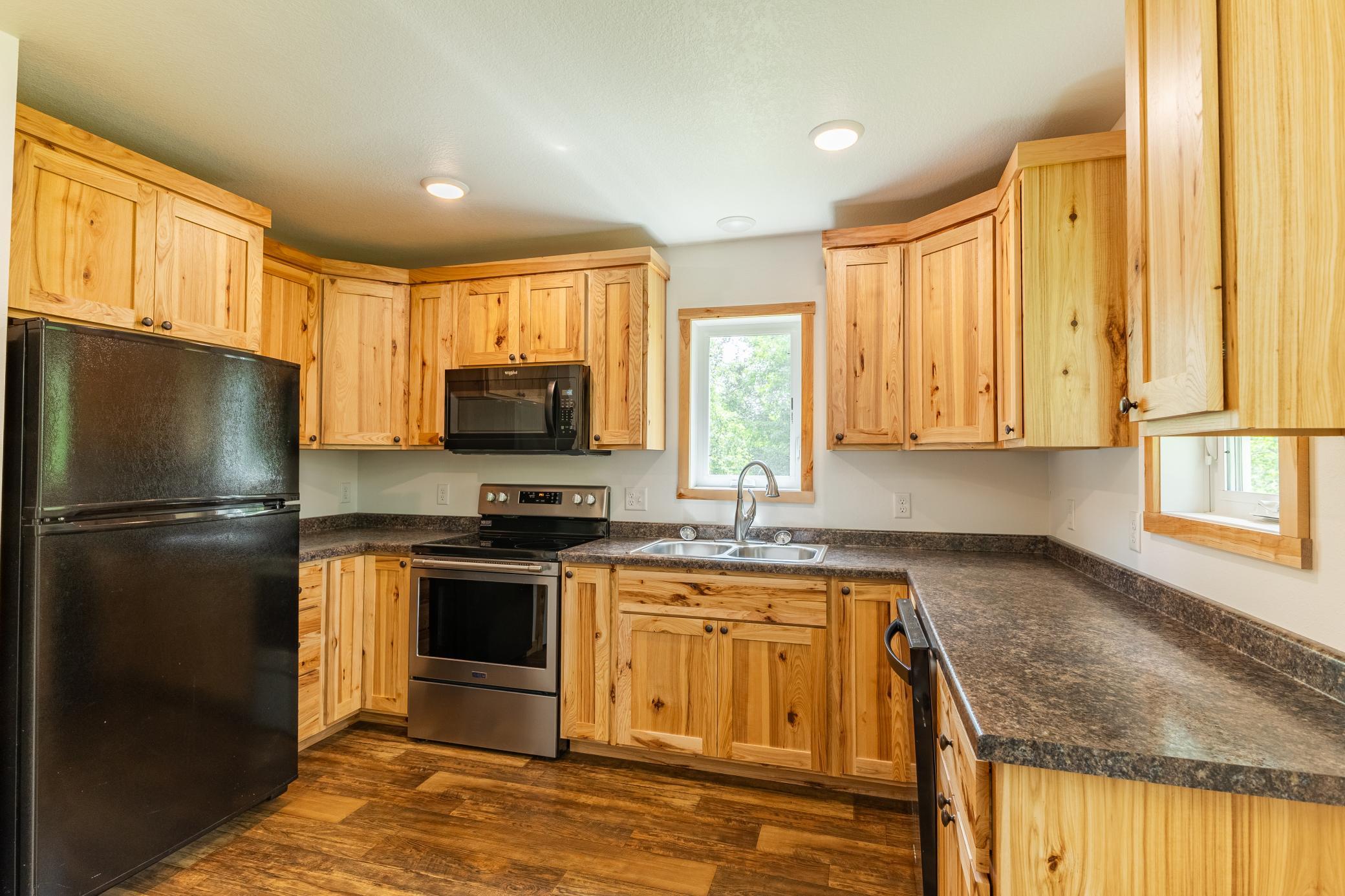 725 Cattail Trail Se Property Photo 7