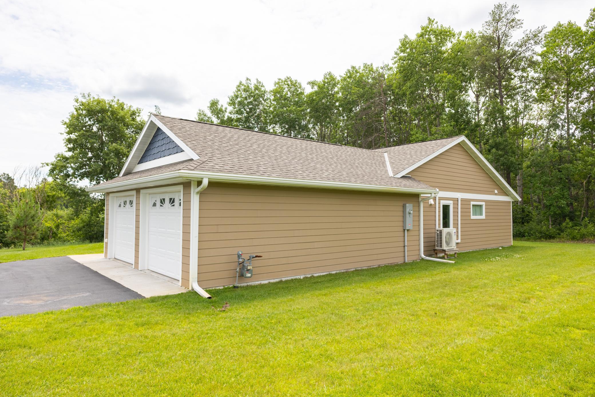 725 Cattail Trail Se Property Photo 22