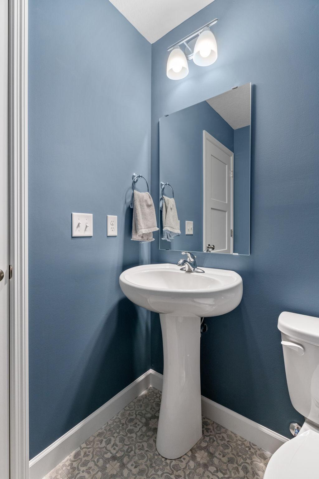 482 Delta Queen Avenue Property Photo 9