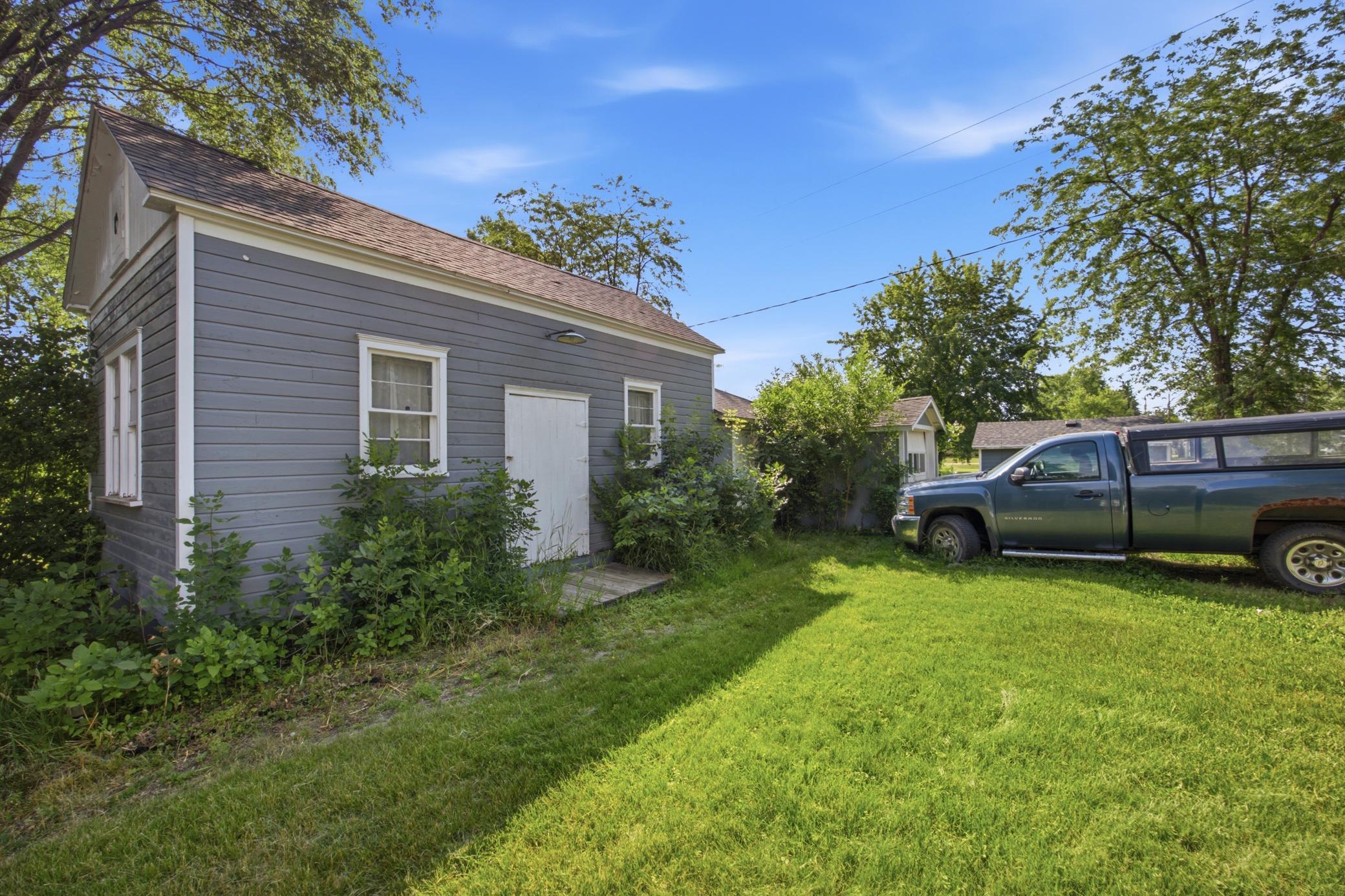 364 6th Avenue Property Photo 15