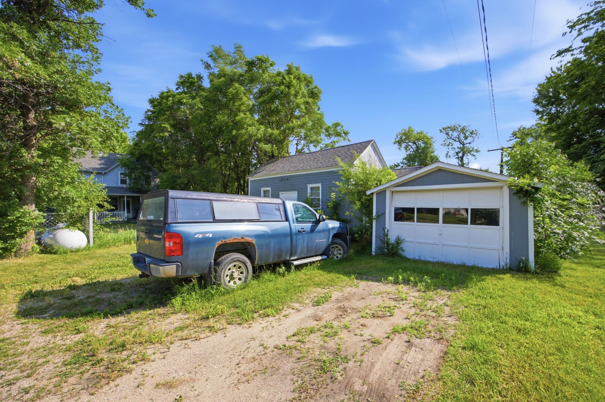 364 6th Avenue Property Photo 16