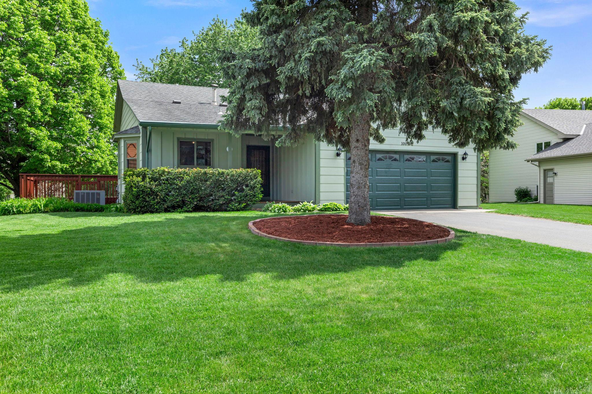 1009 Gramsey Place Property Photo 2