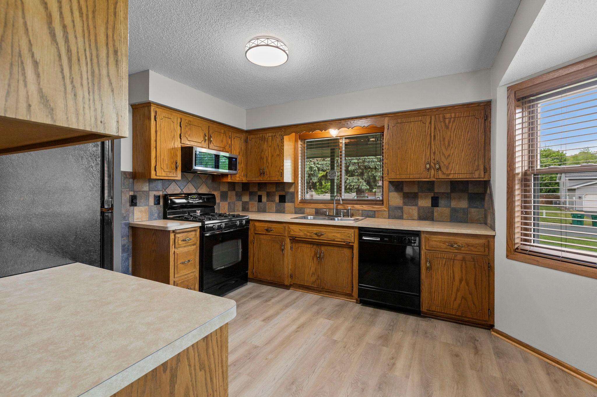 1009 Gramsey Place Property Photo 5