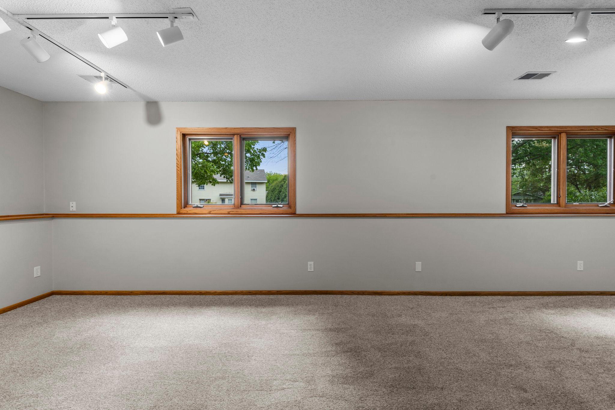 1009 Gramsey Place Property Photo 35