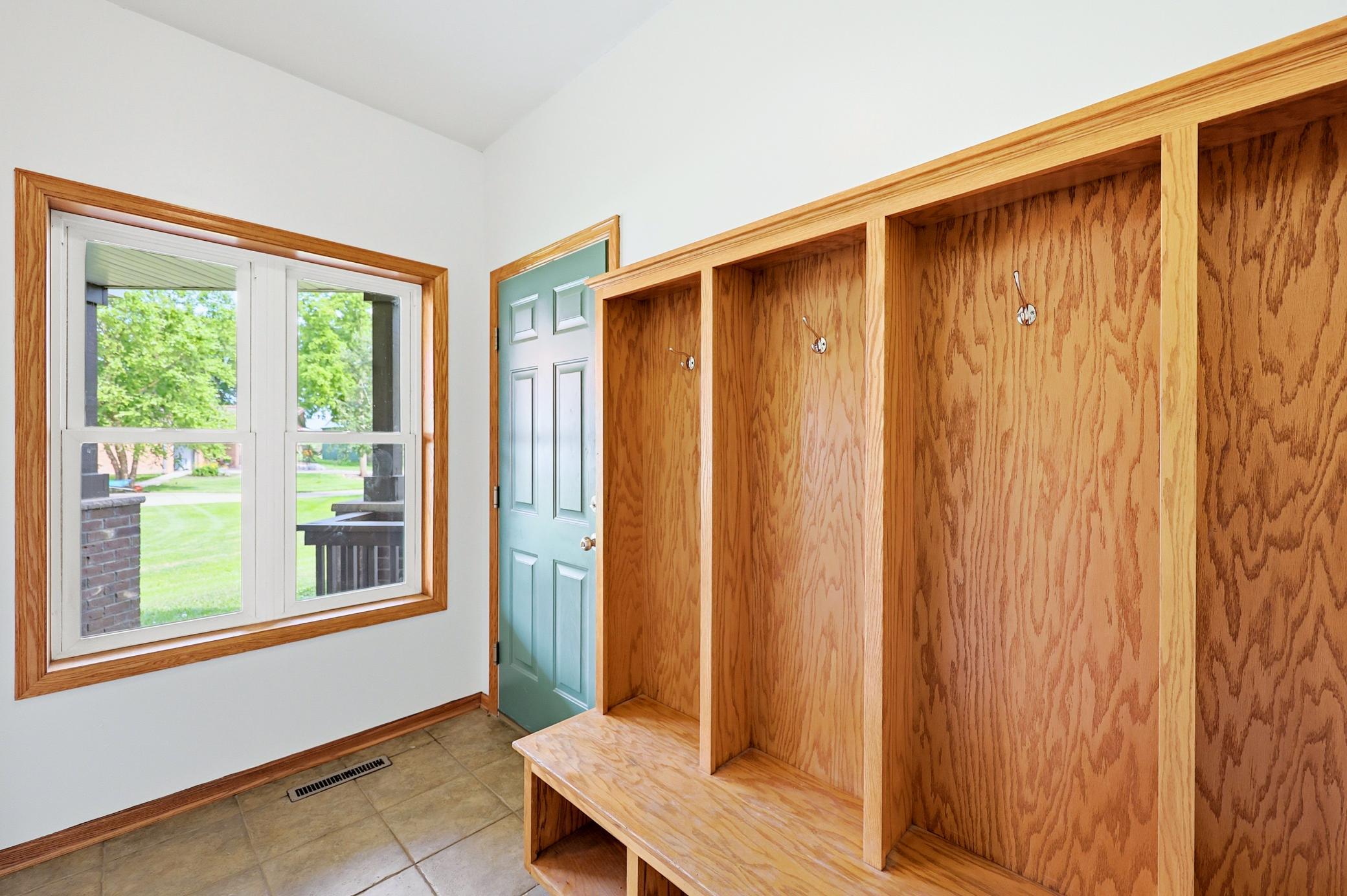4308 Cass Court Property Photo 4