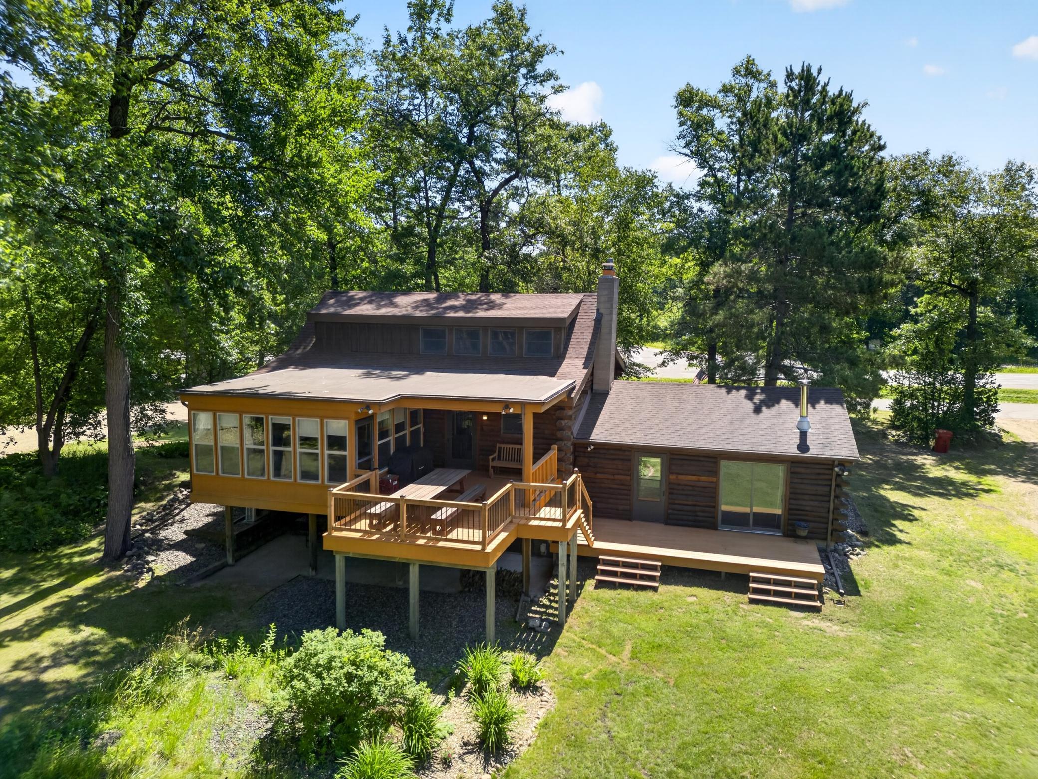 24015 Fork Lane Property Photo 6
