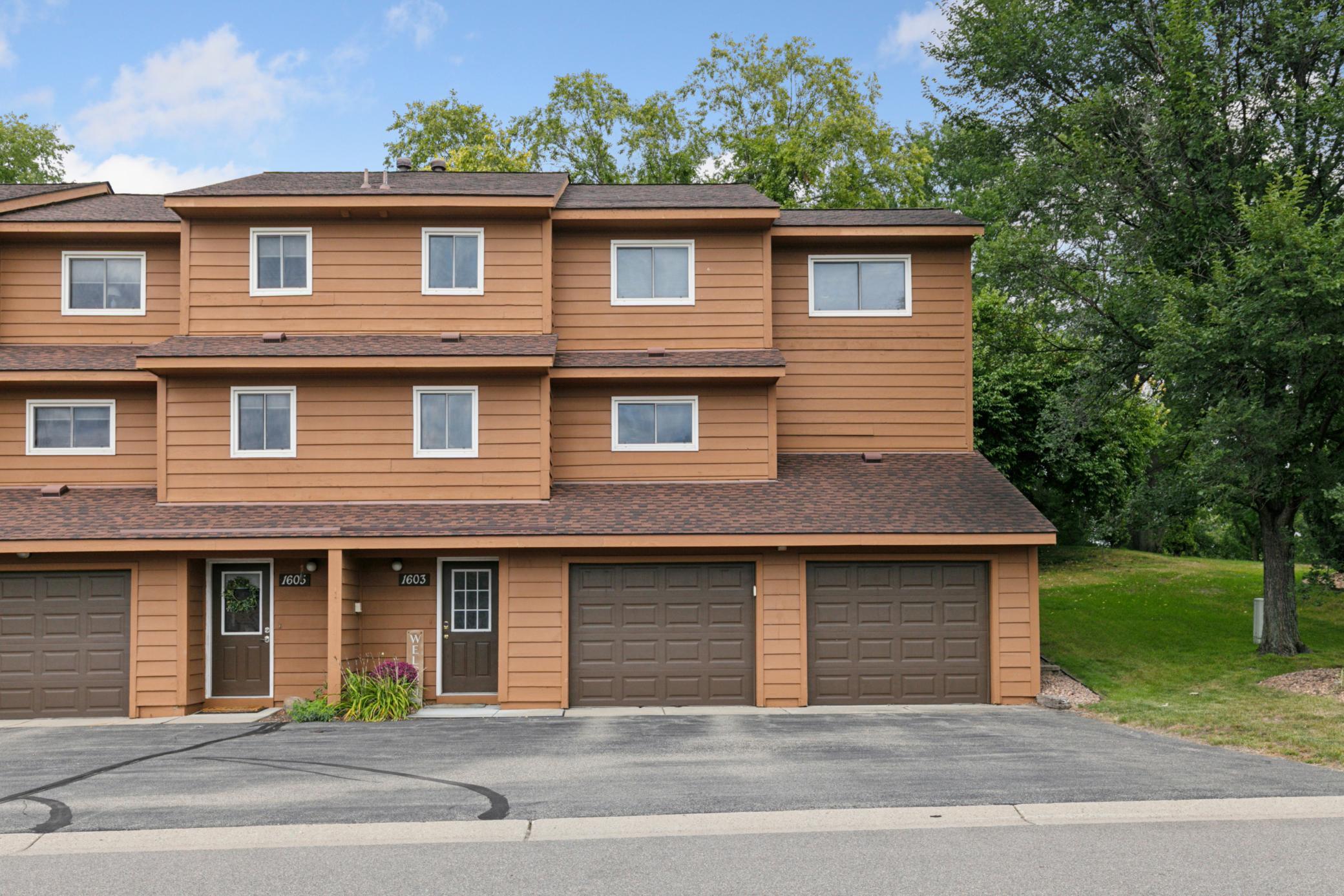 1603 Raindrop Drive Property Photo 1