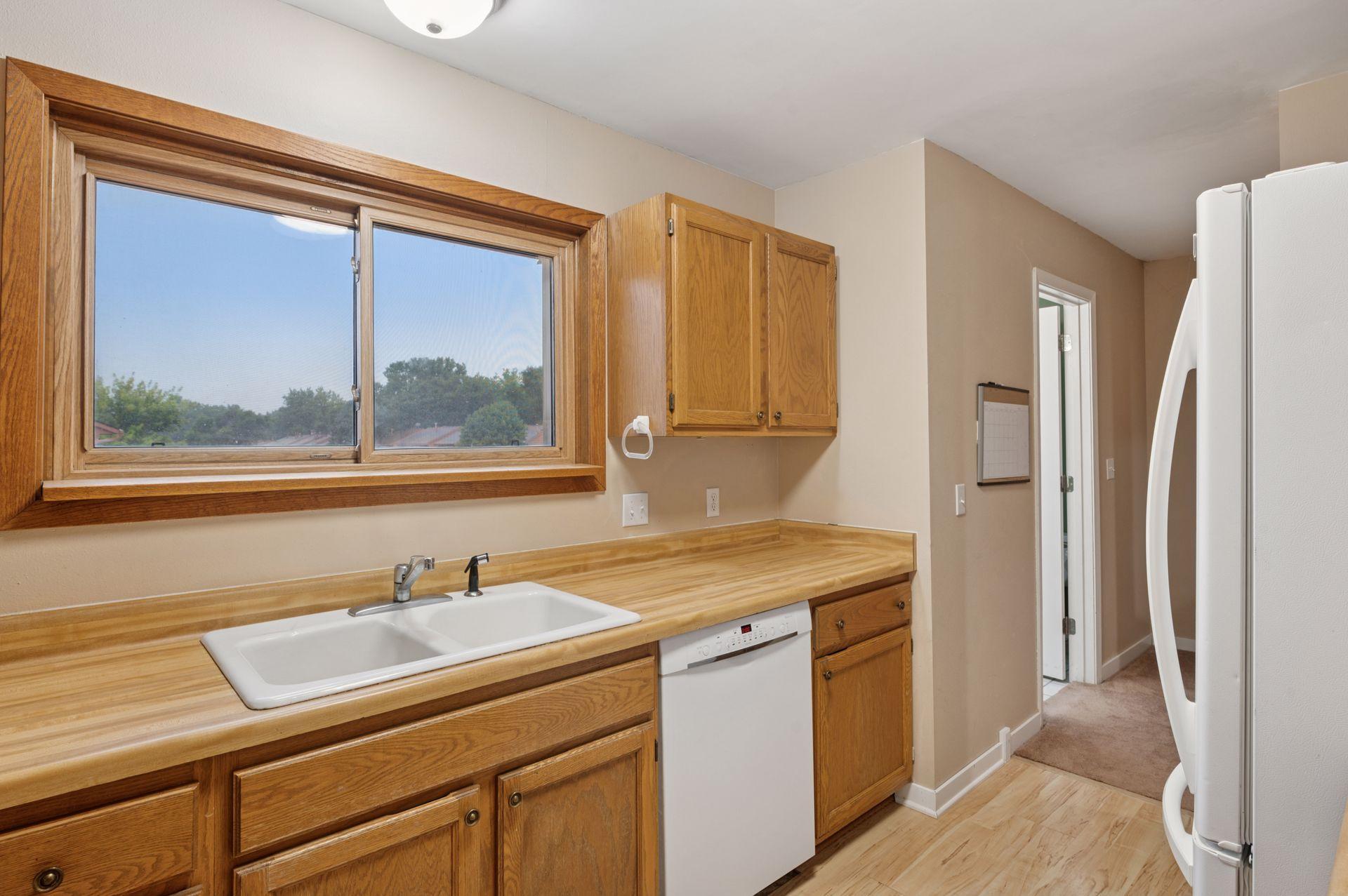 1603 Raindrop Drive Property Photo 11