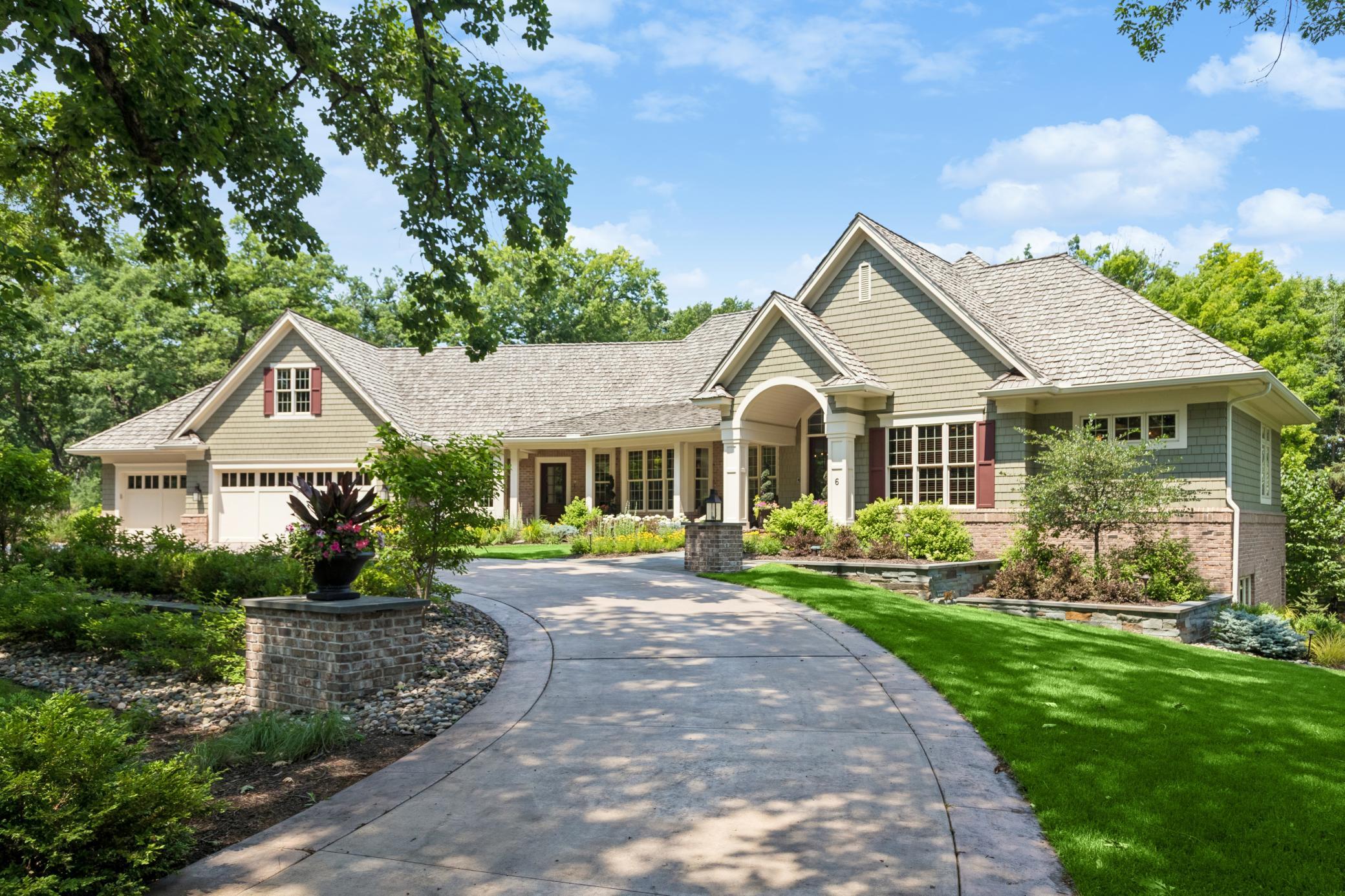 6 Bent Tree Lane Property Photo 1
