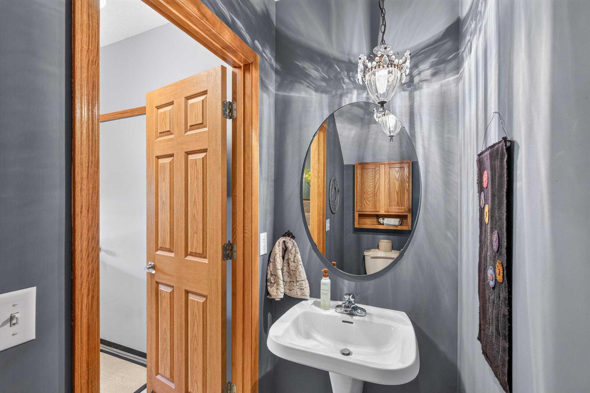 9649 Peony Lane N 1110 Property Photo 13