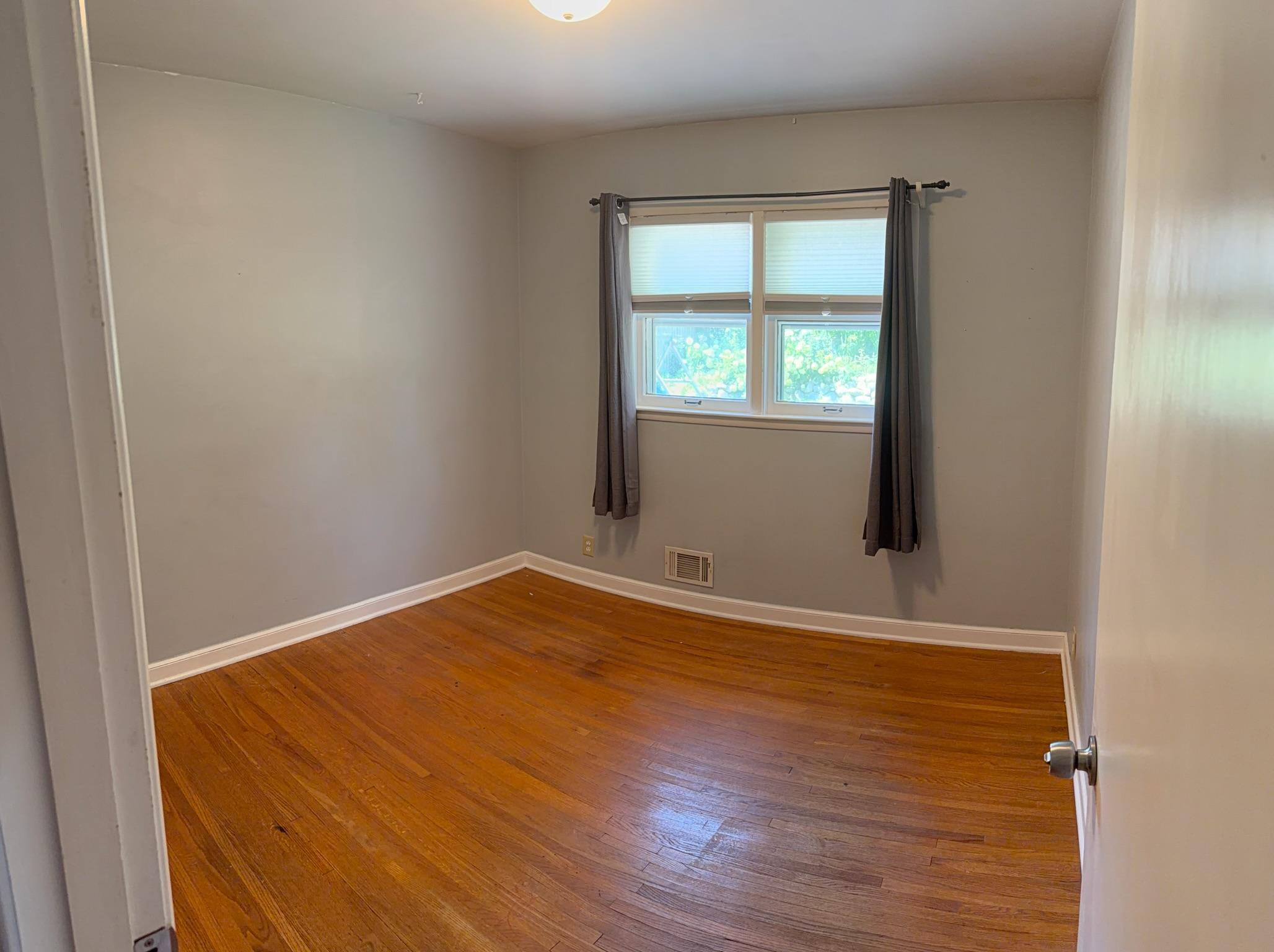 302 Herman Terrace Property Photo 11