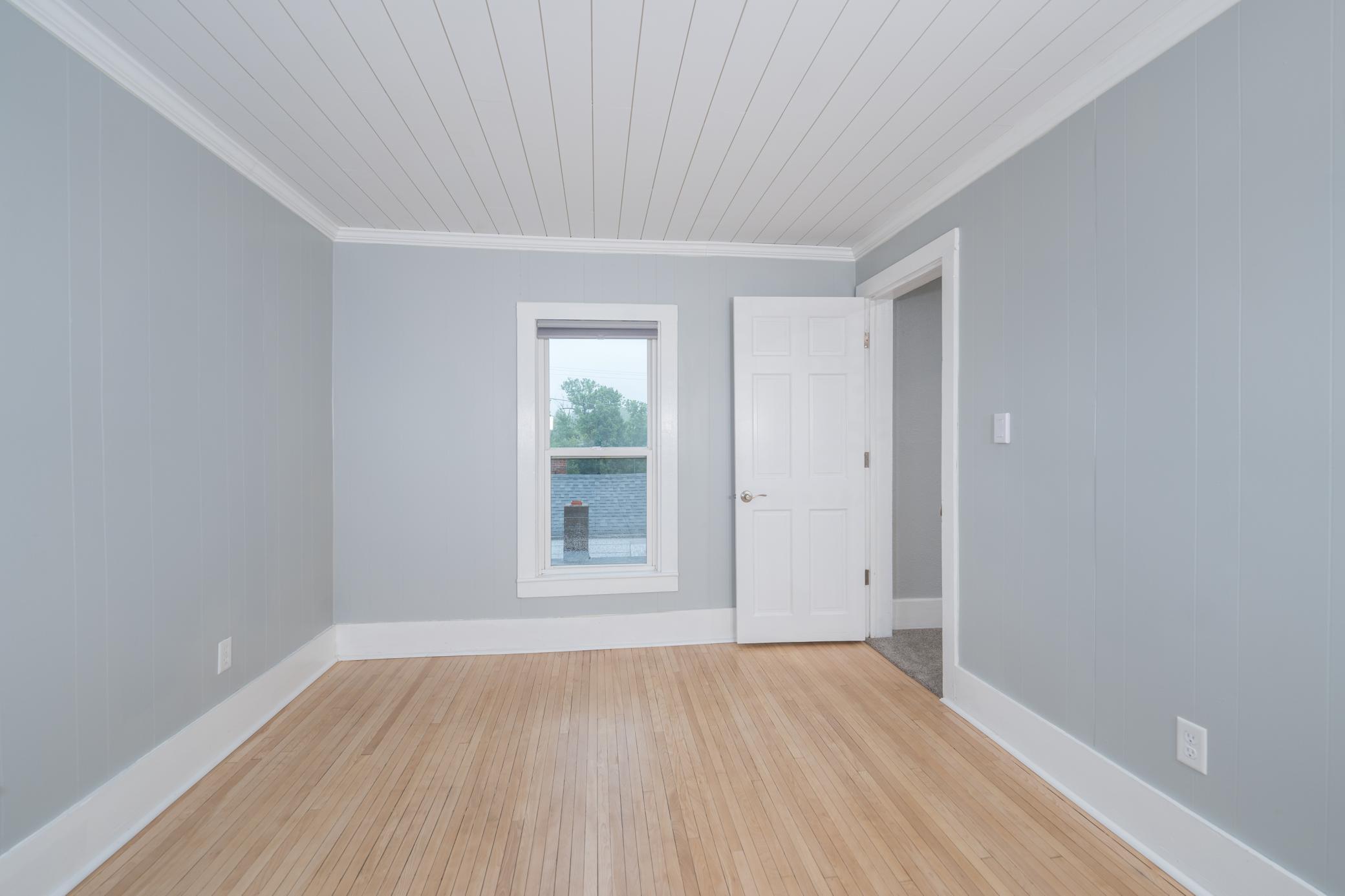 205 E Hudson Street Property Photo 32