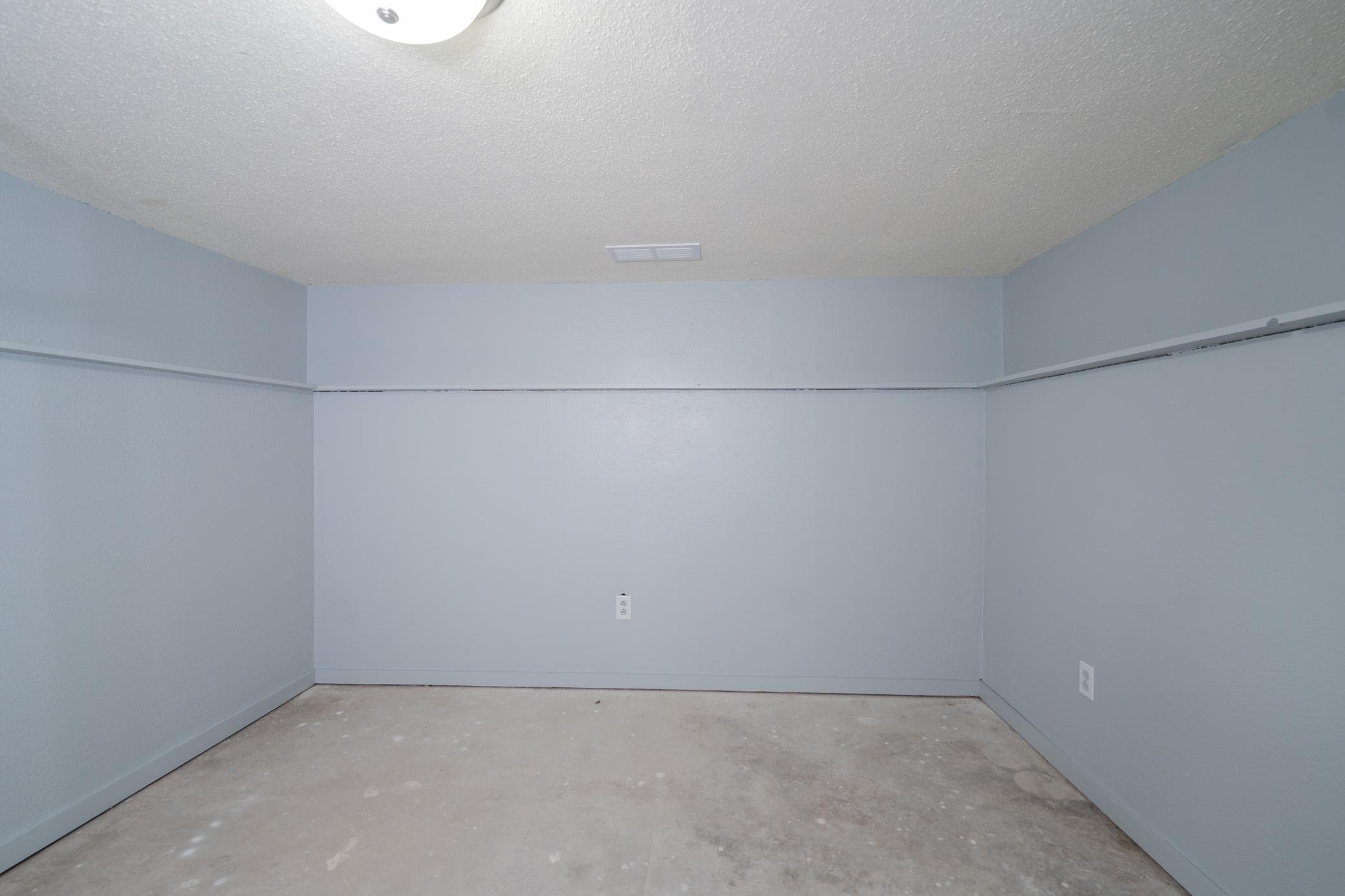 205 E Hudson Street Property Photo 42