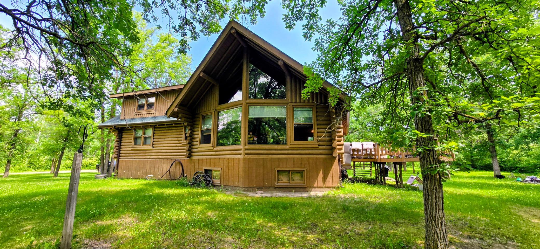 2846 Hawthorn Drive Nw Property Photo 1