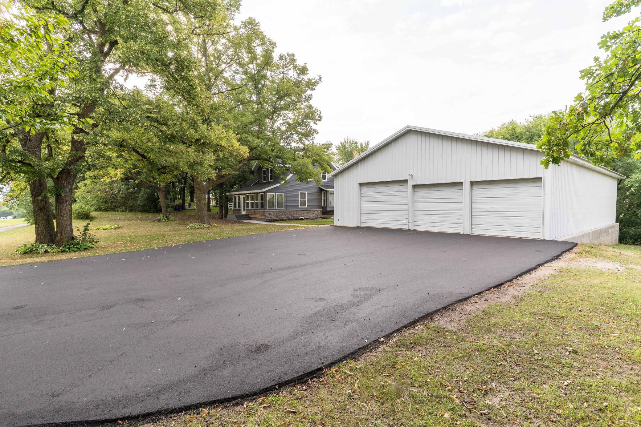 2416 E Fir Avenue Property Photo 18