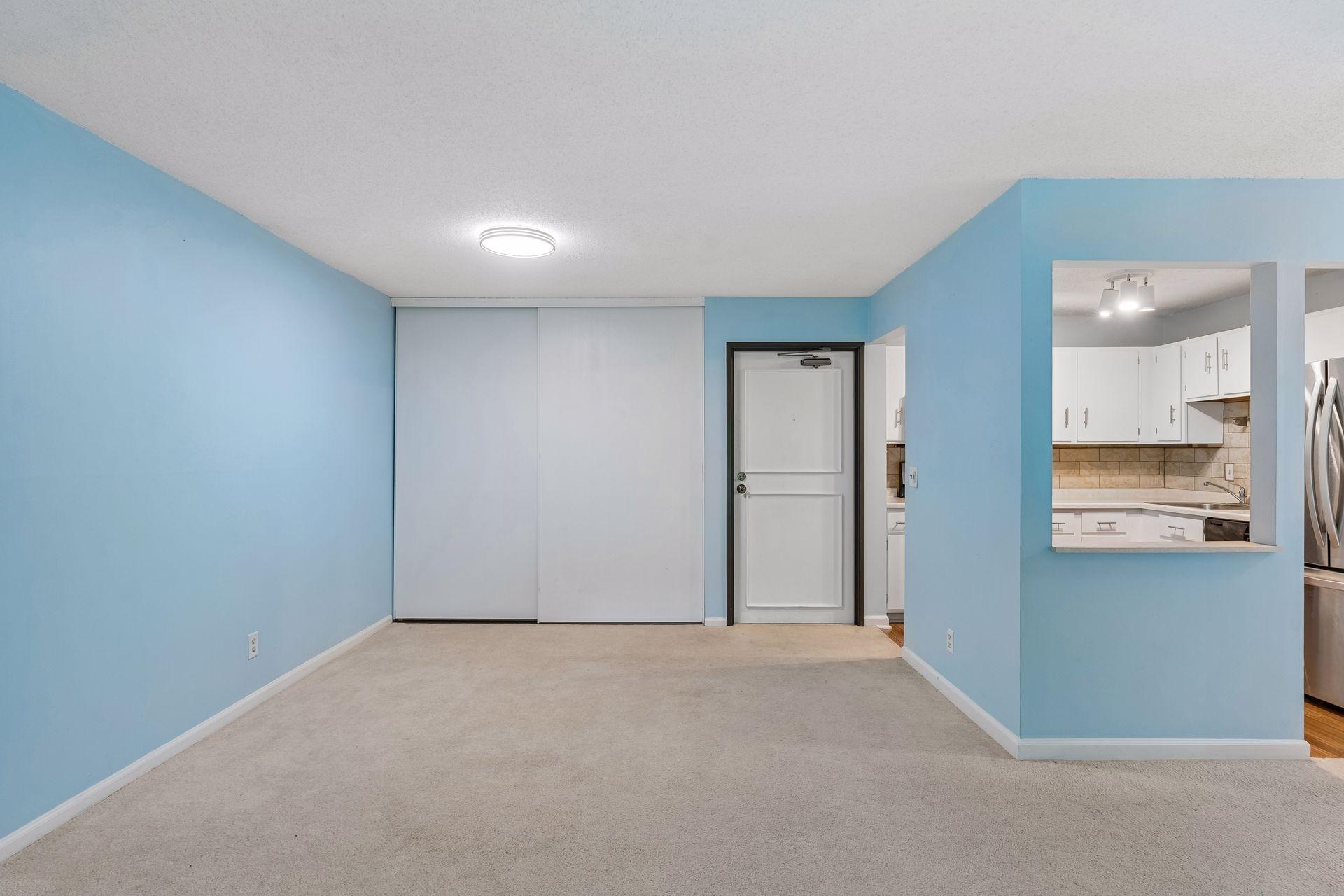 1887 Silver Bell Road 214 Property Photo 15