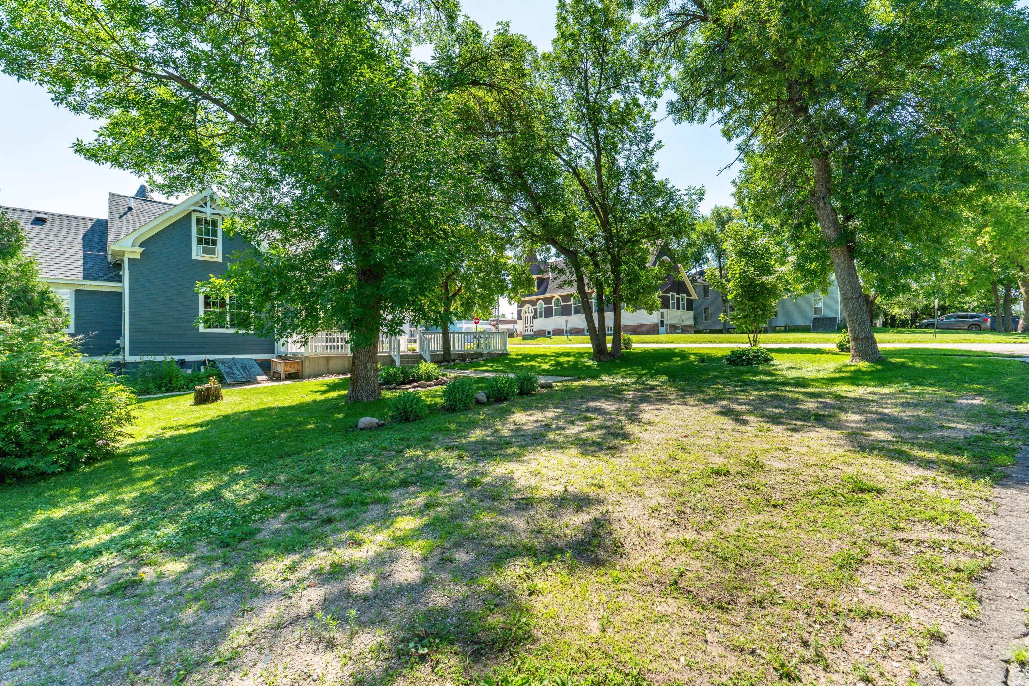 102 Summit Street Property Photo 49