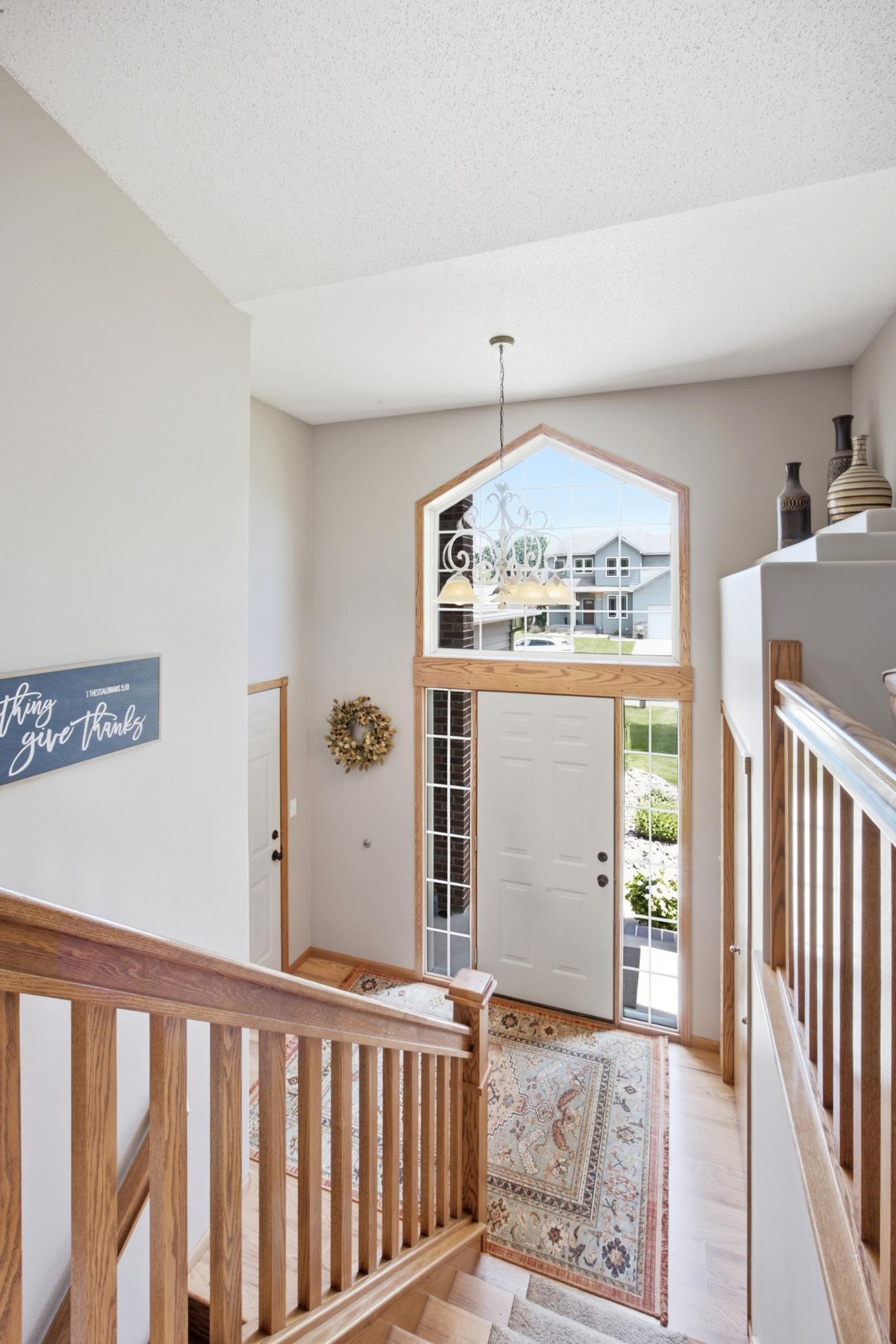506 8th Street Ne Property Photo 4