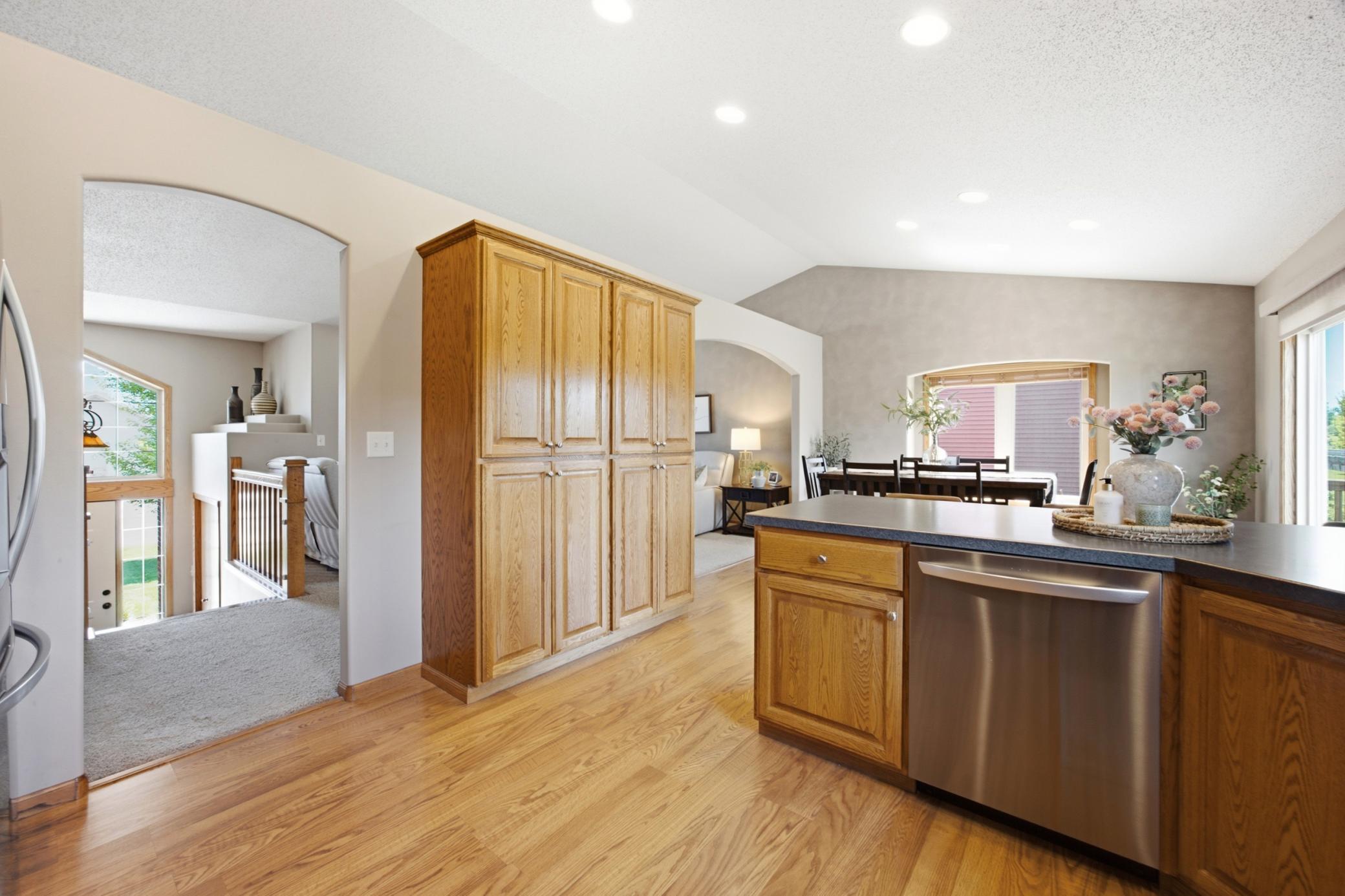 506 8th Street Ne Property Photo 10