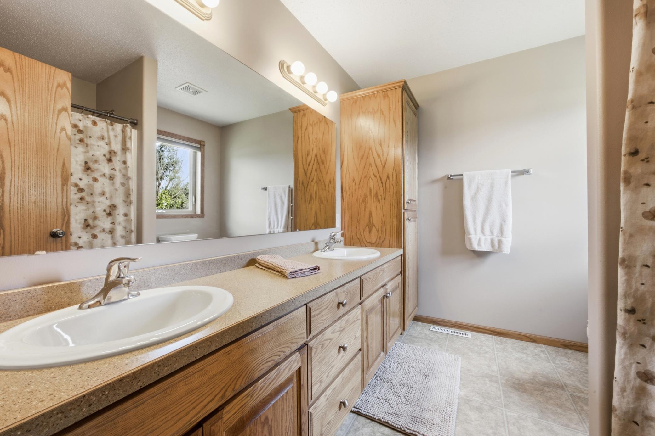 506 8th Street Ne Property Photo 16