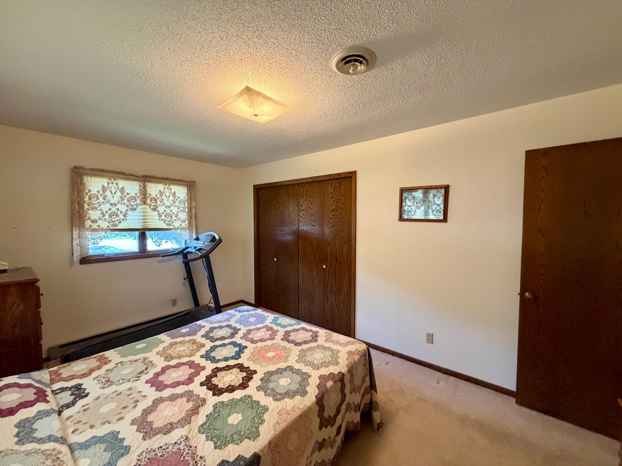 1111 Elm Cove Property Photo 13
