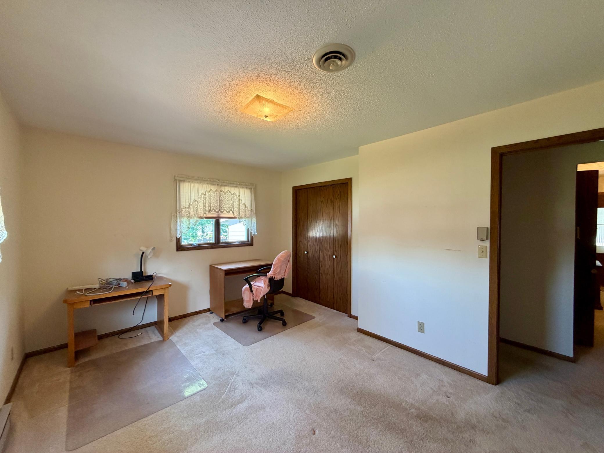 1111 Elm Cove Property Photo 18
