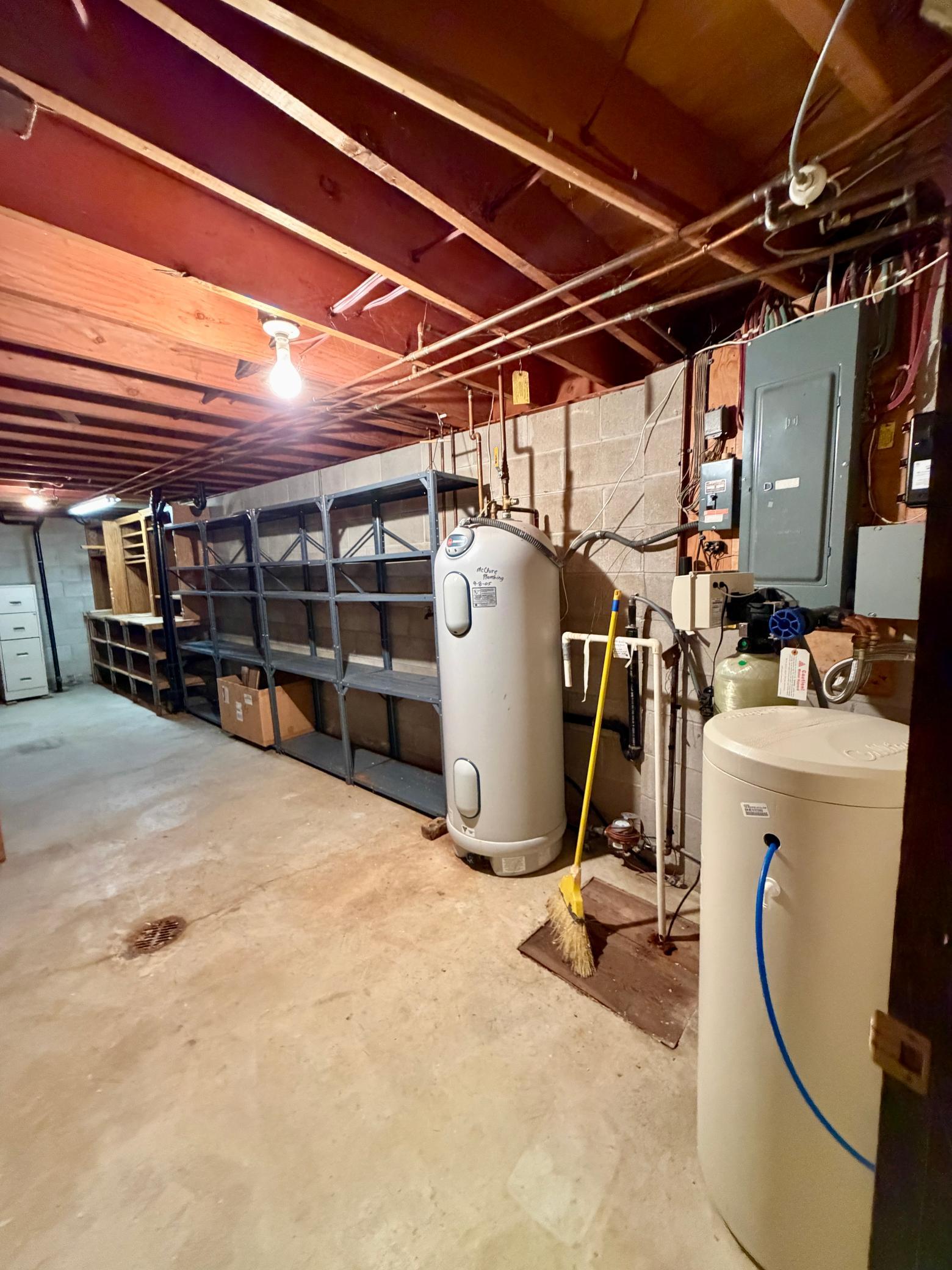 1111 Elm Cove Property Photo 37