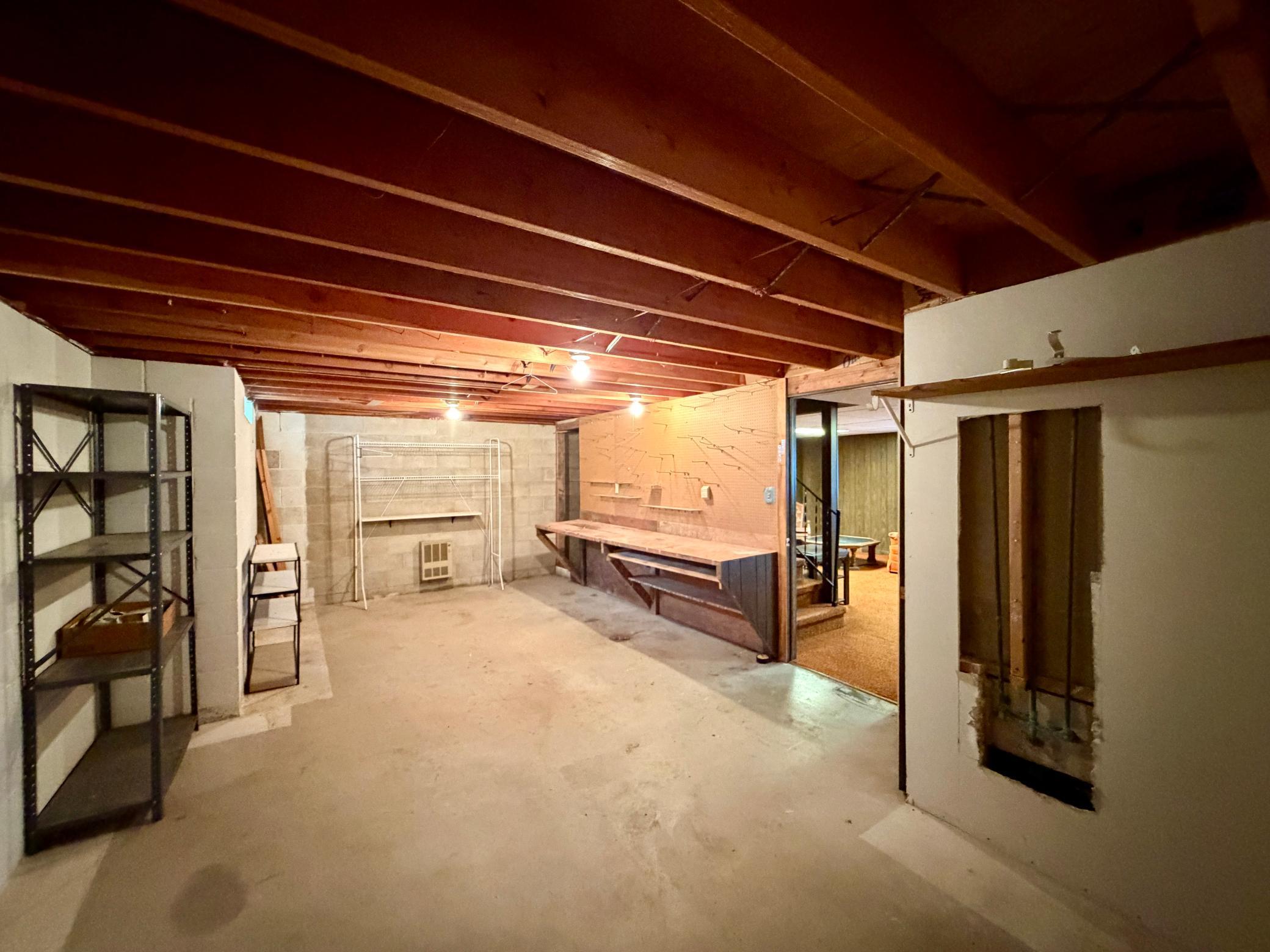 1111 Elm Cove Property Photo 41
