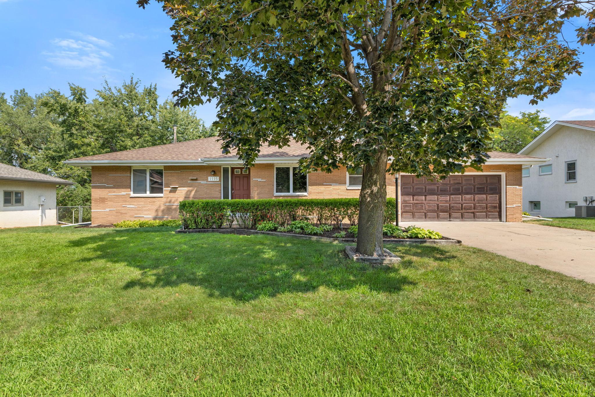 1115 Pike Lake Drive Property Photo 3