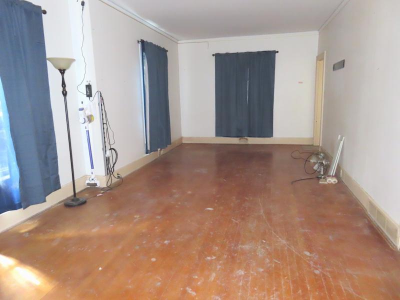 320 Red Lake Boulevard Property Photo 5
