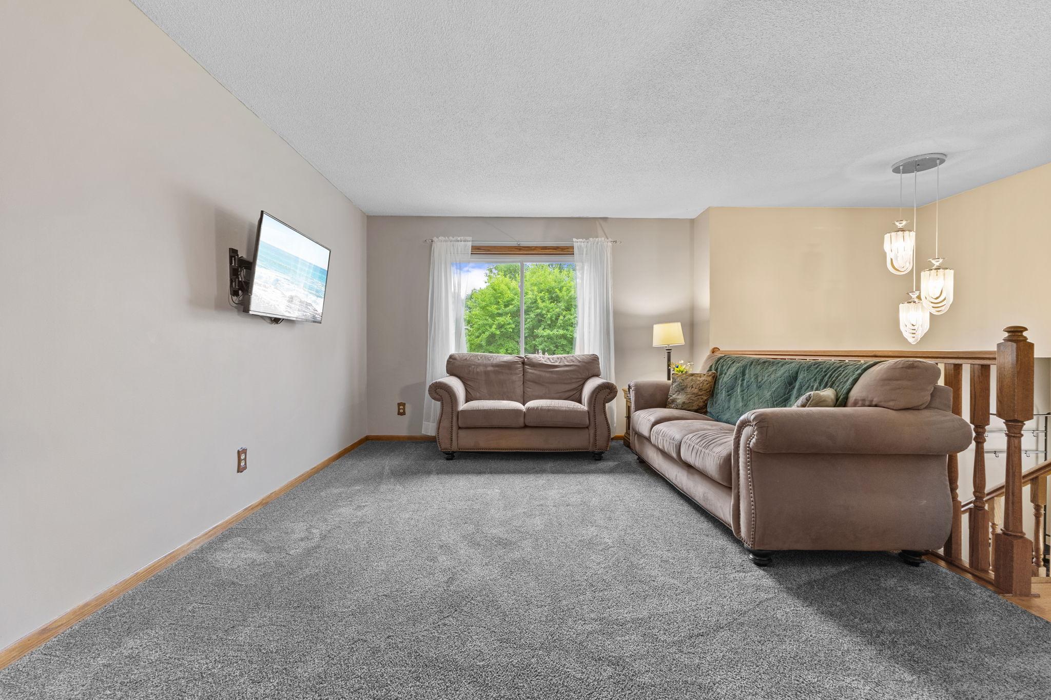 13612 86th Avenue N Property Photo 10