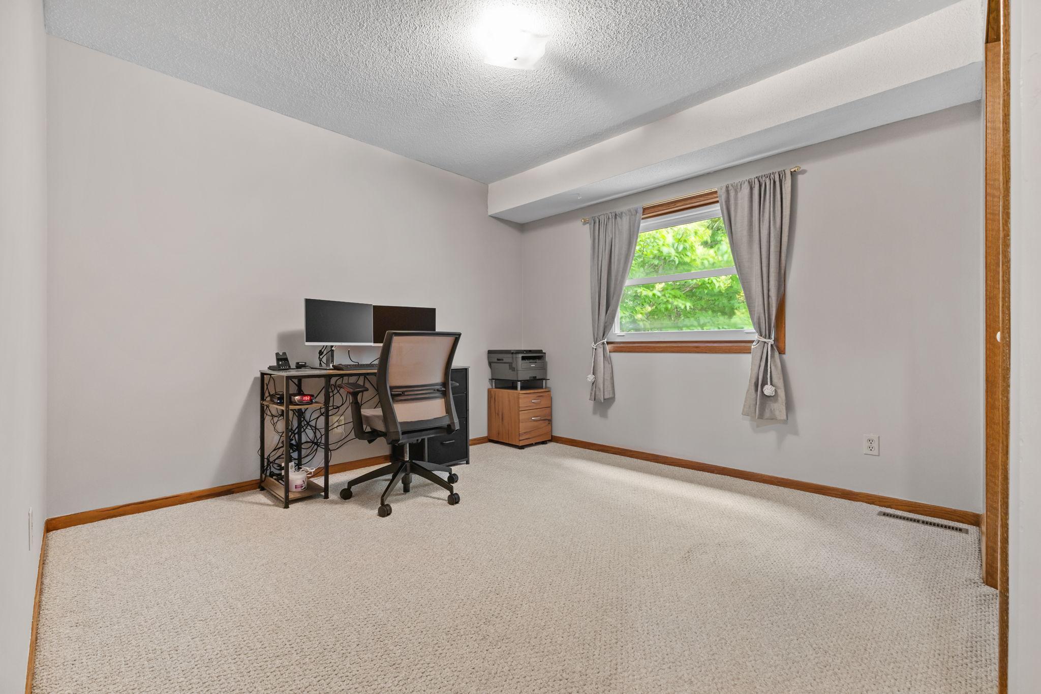 13612 86th Avenue N Property Photo 19