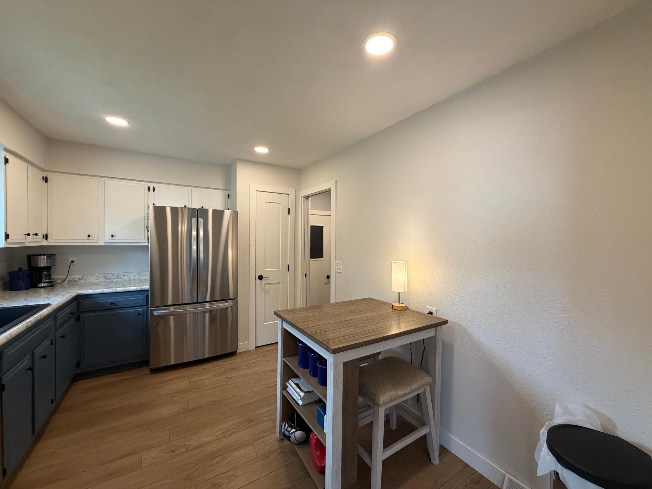 209 E Barck Avenue Property Photo 8