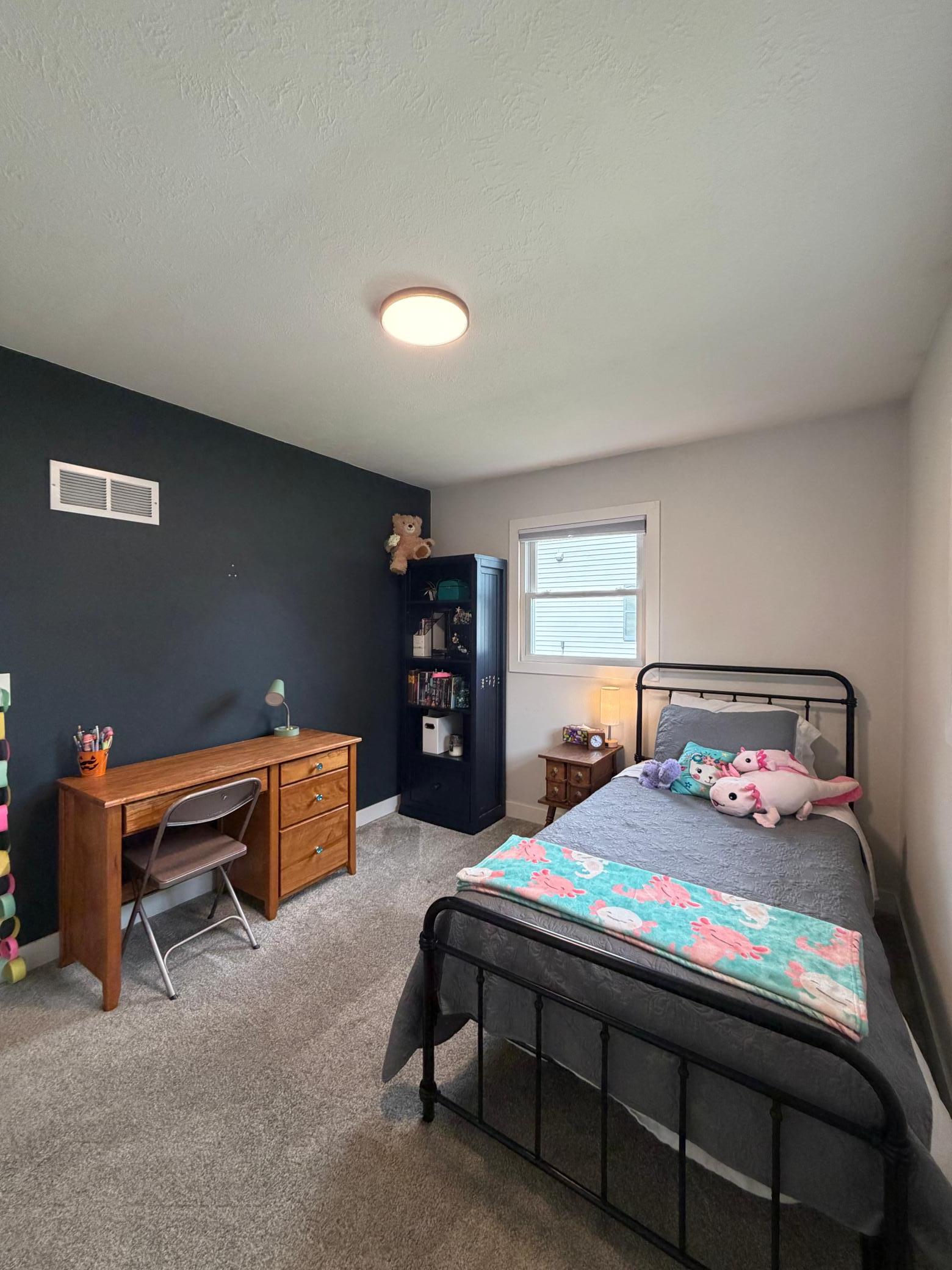209 E Barck Avenue Property Photo 14