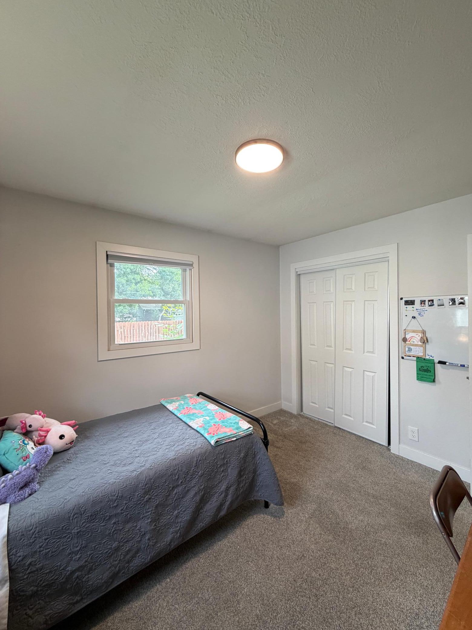 209 E Barck Avenue Property Photo 15