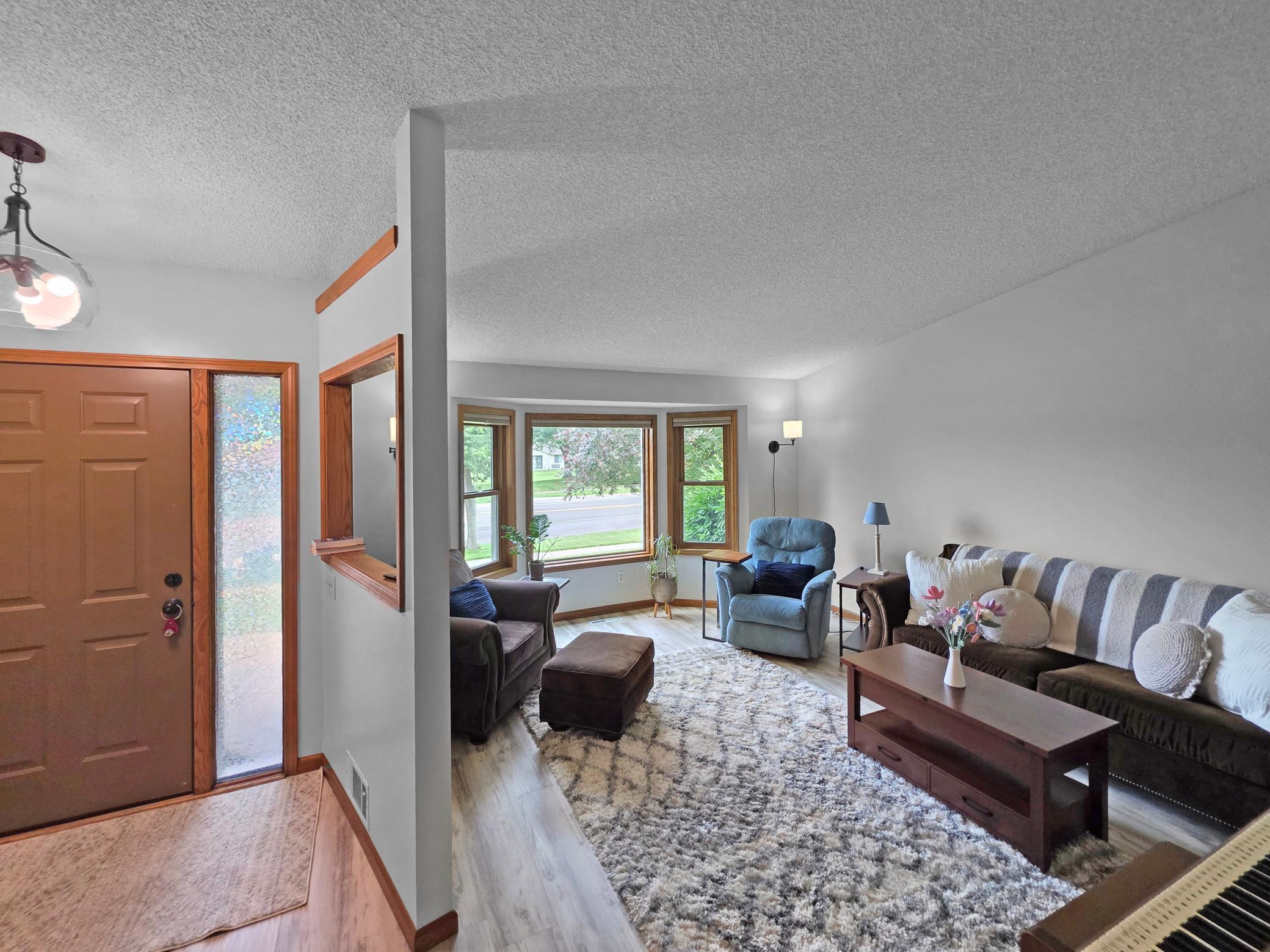 14579 Embry Path Property Photo 2