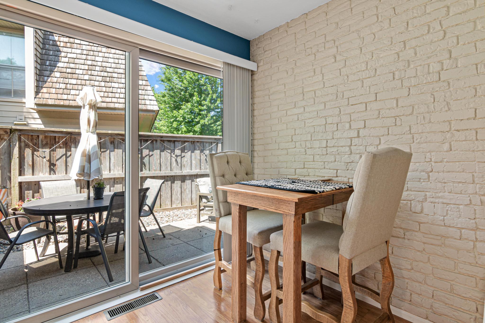 6487 Barrie Road Property Photo 9