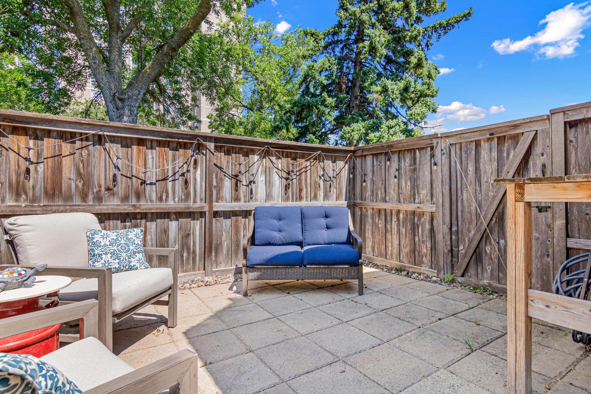 6487 Barrie Road Property Photo 17