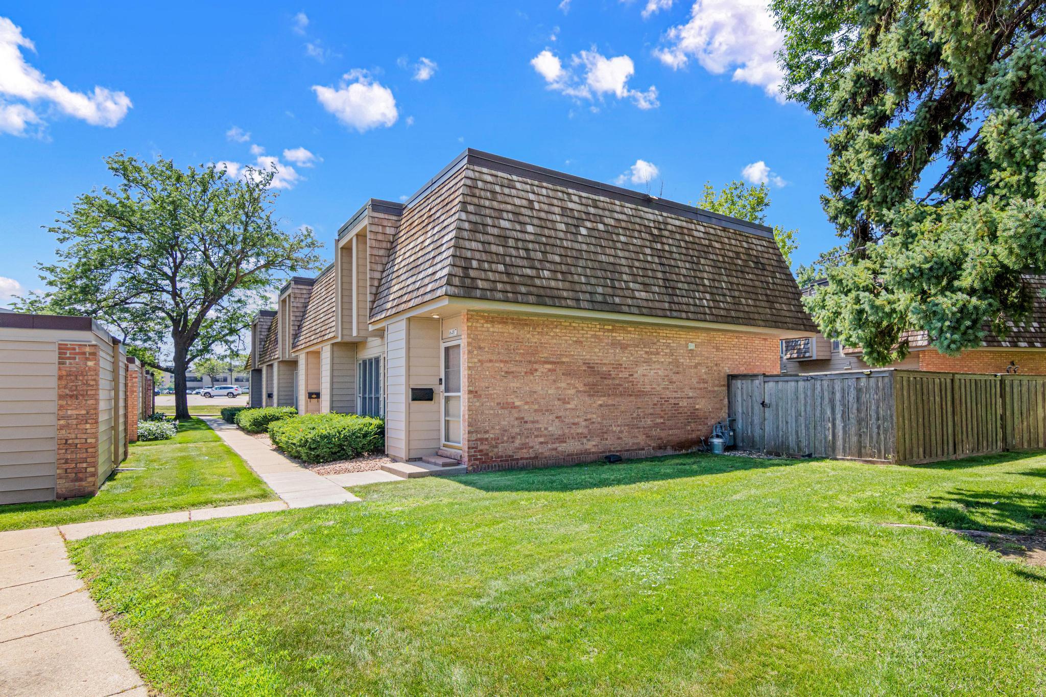 6487 Barrie Road Property Photo 20