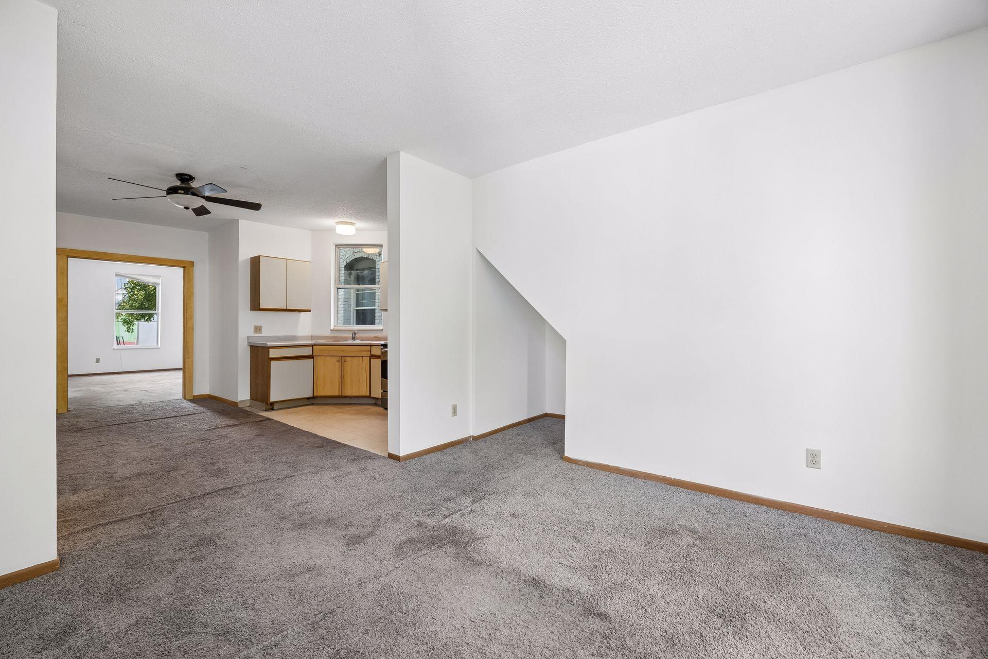 1816 S 5th Street B Property Photo 6