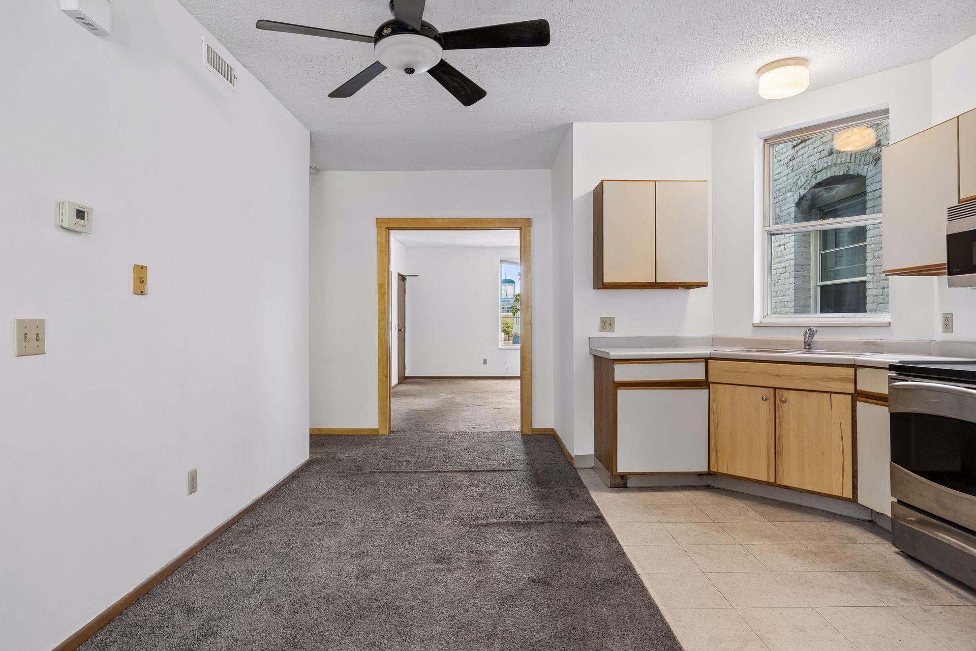 1816 S 5th Street B Property Photo 10