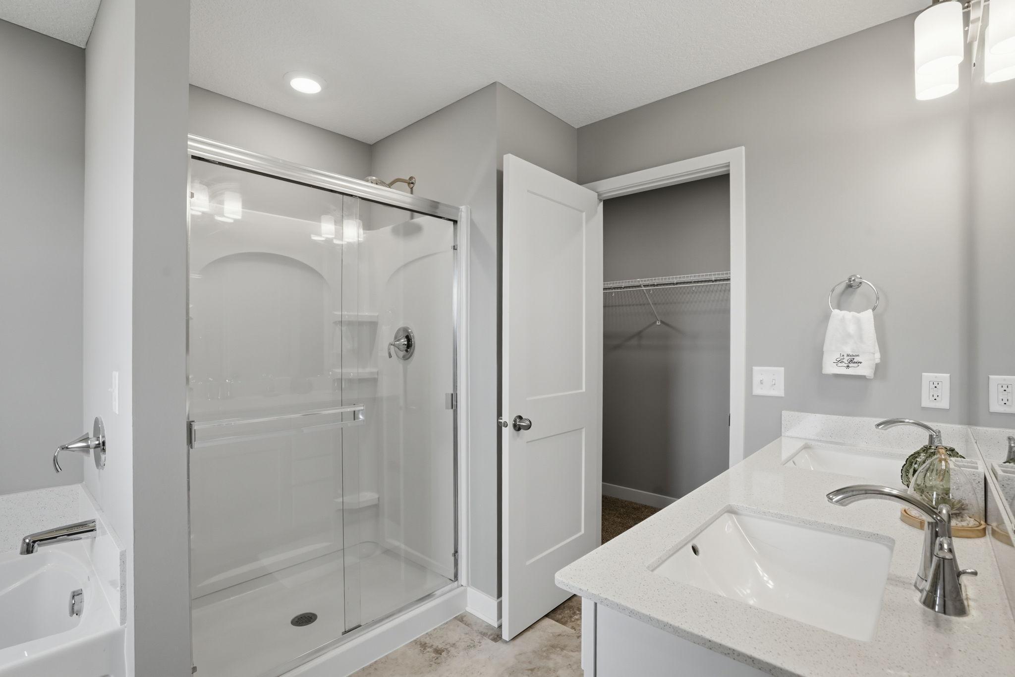 2107 Balsam Way Property Photo 12