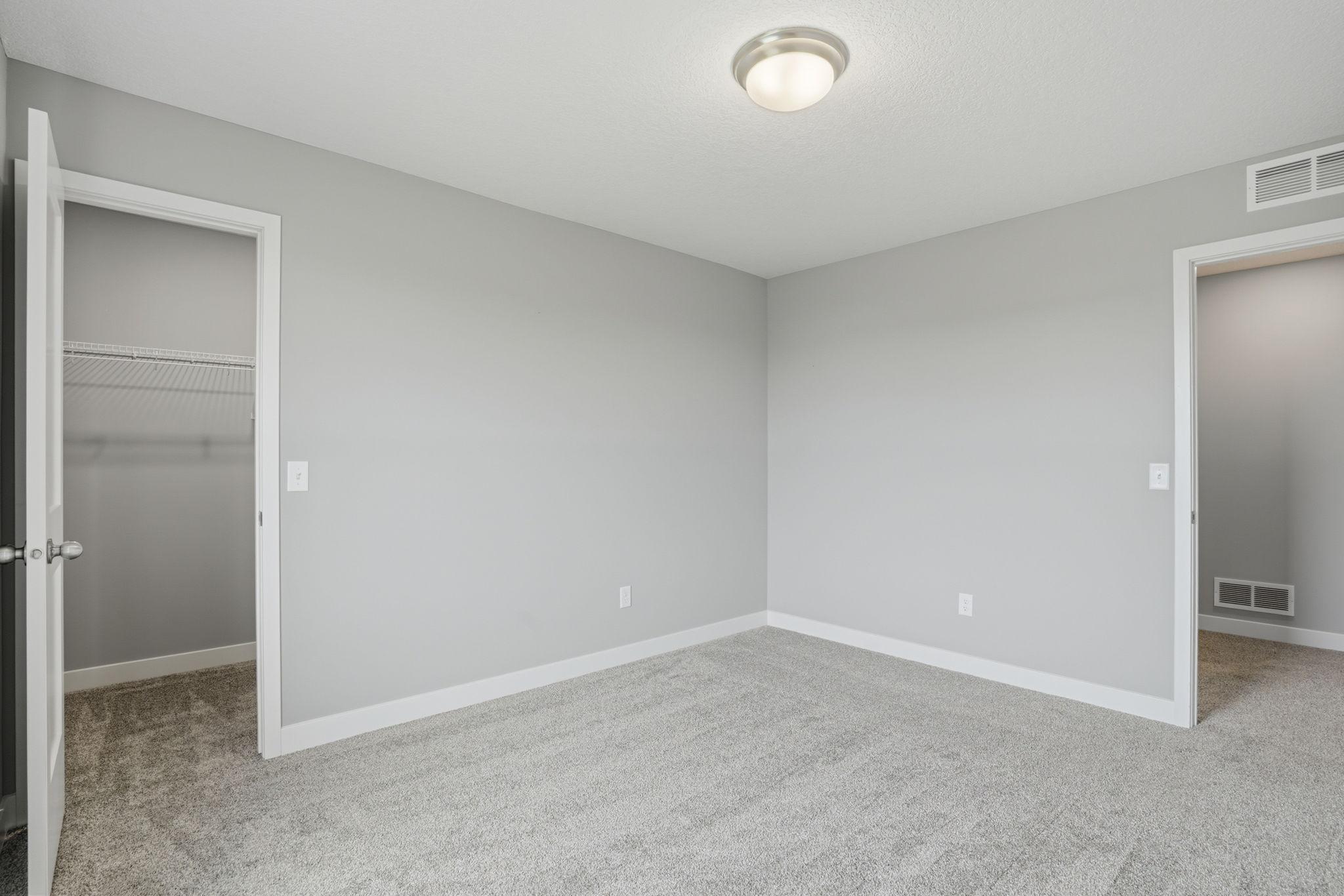 2107 Balsam Way Property Photo 19