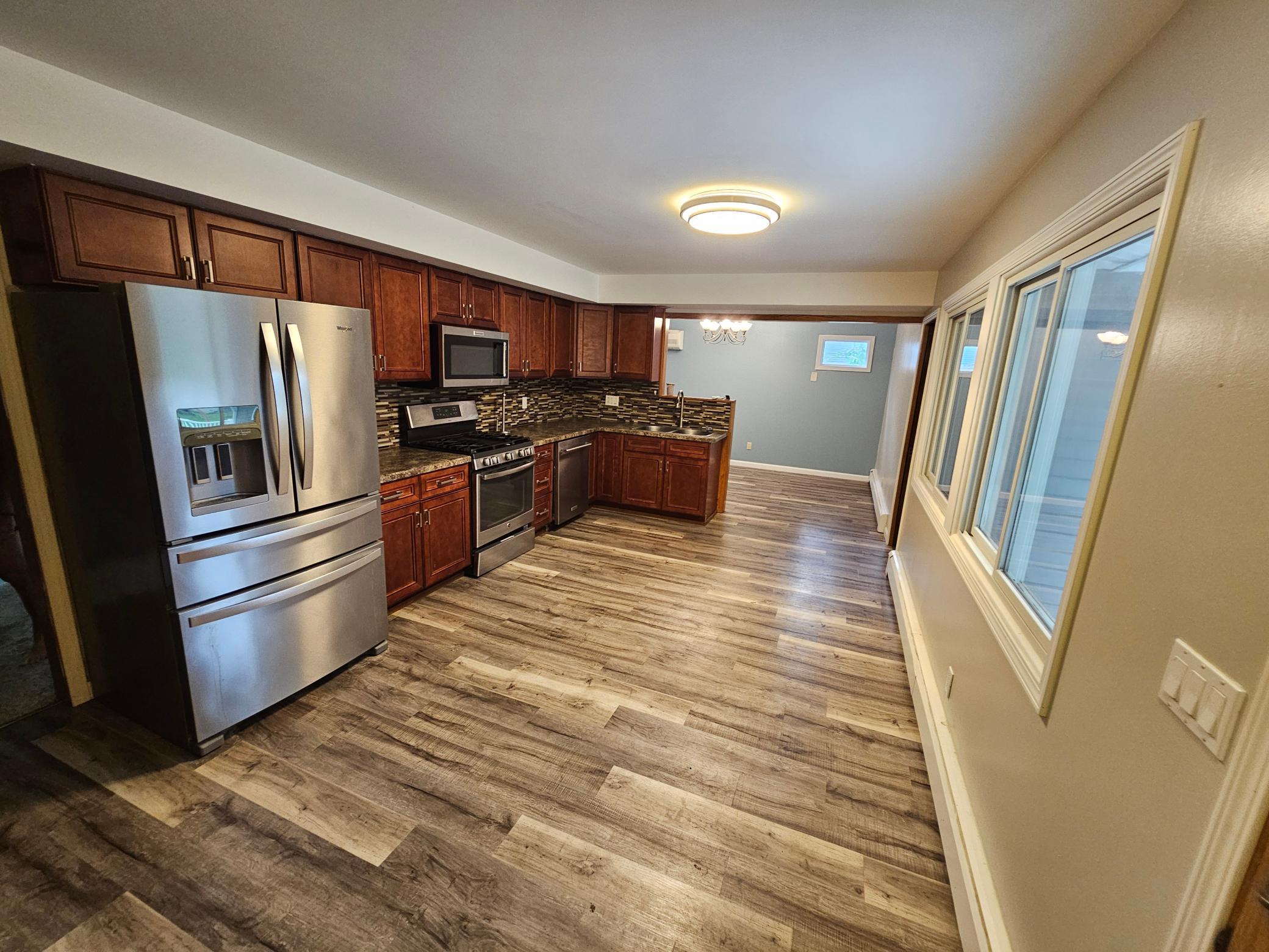 212 8th Avenue N Property Photo 15