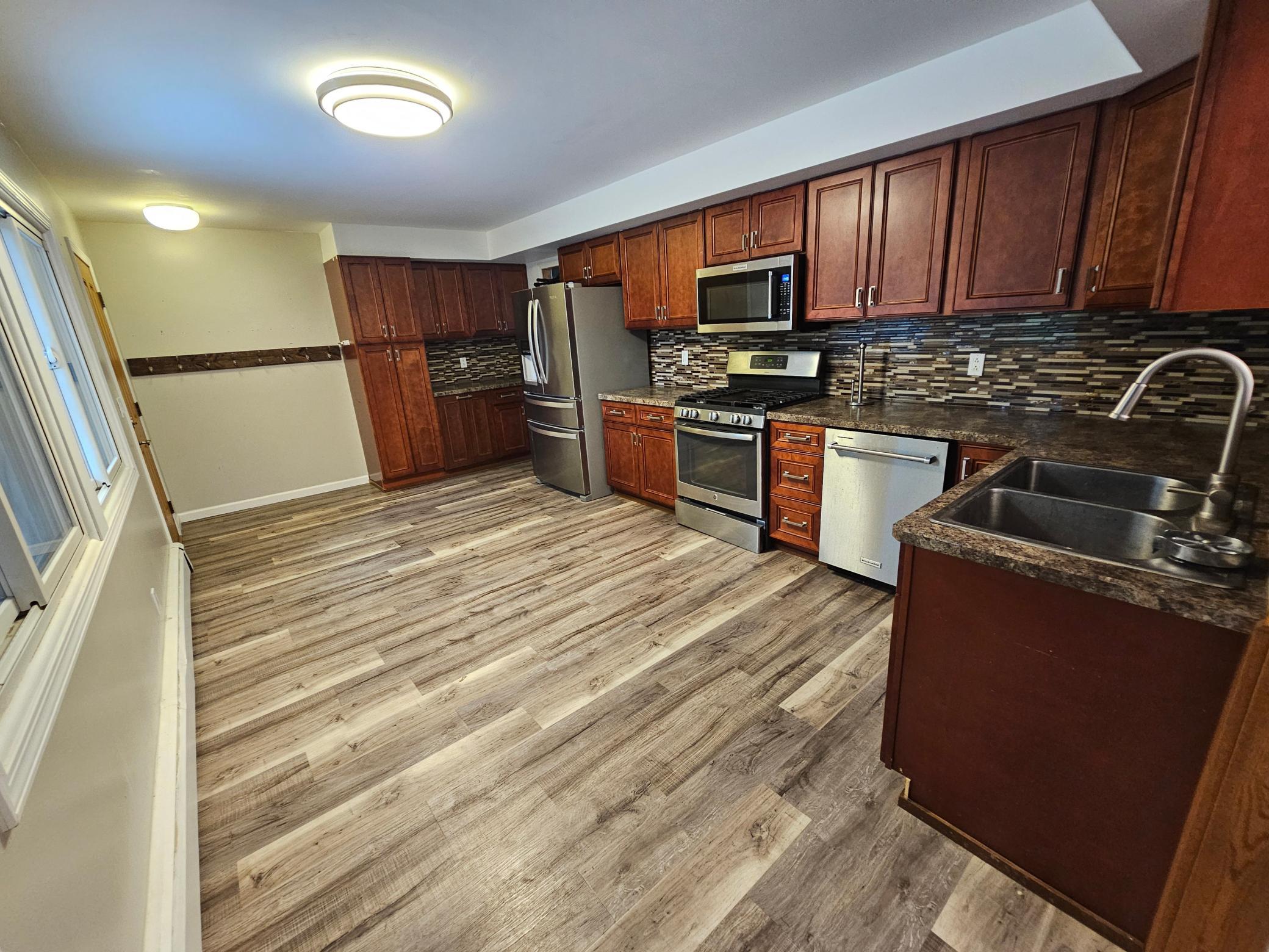 212 8th Avenue N Property Photo 17