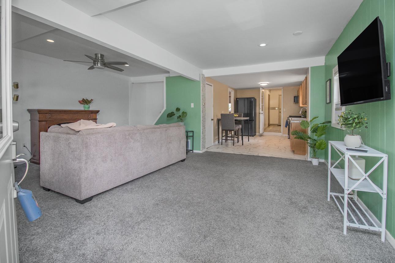 147 Lawson Avenue E Property Photo 5