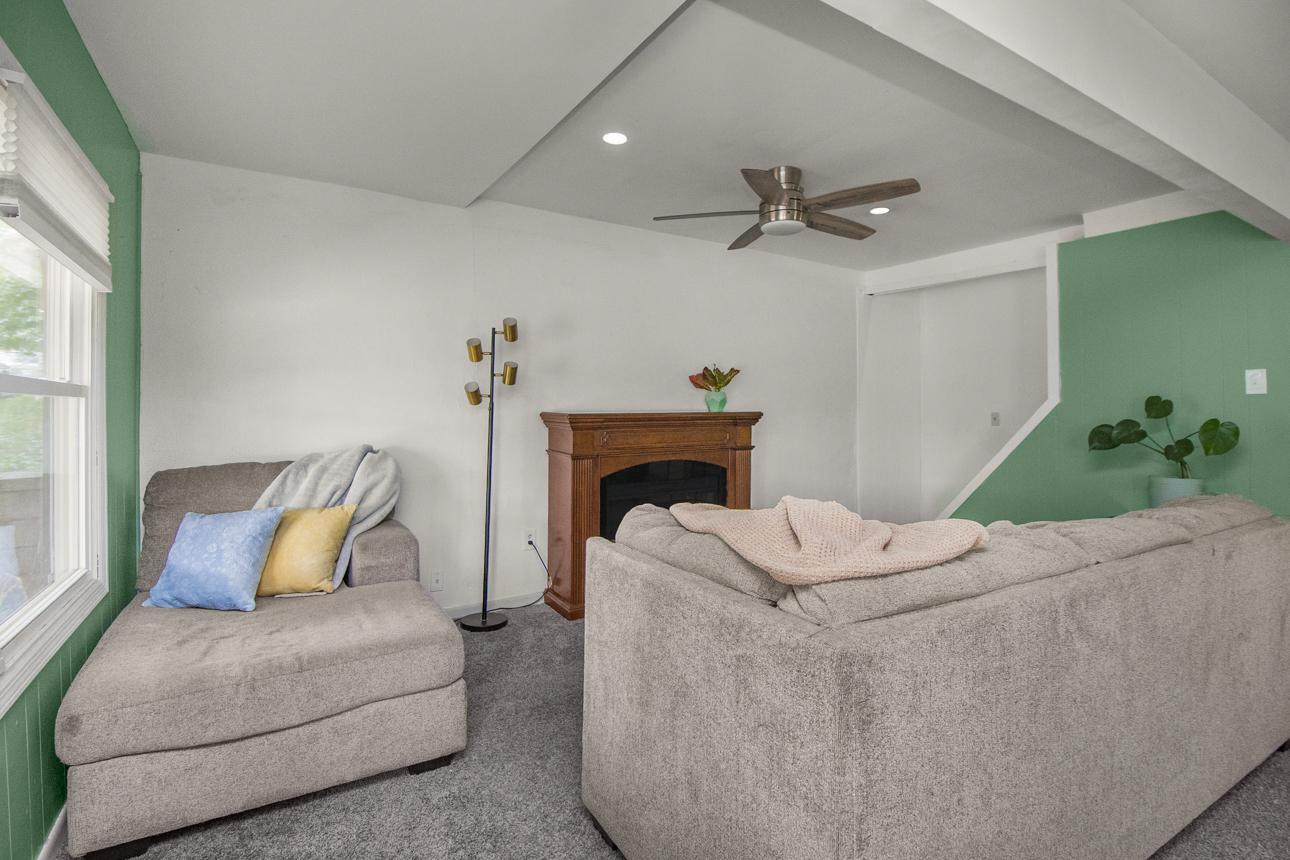 147 Lawson Avenue E Property Photo 8