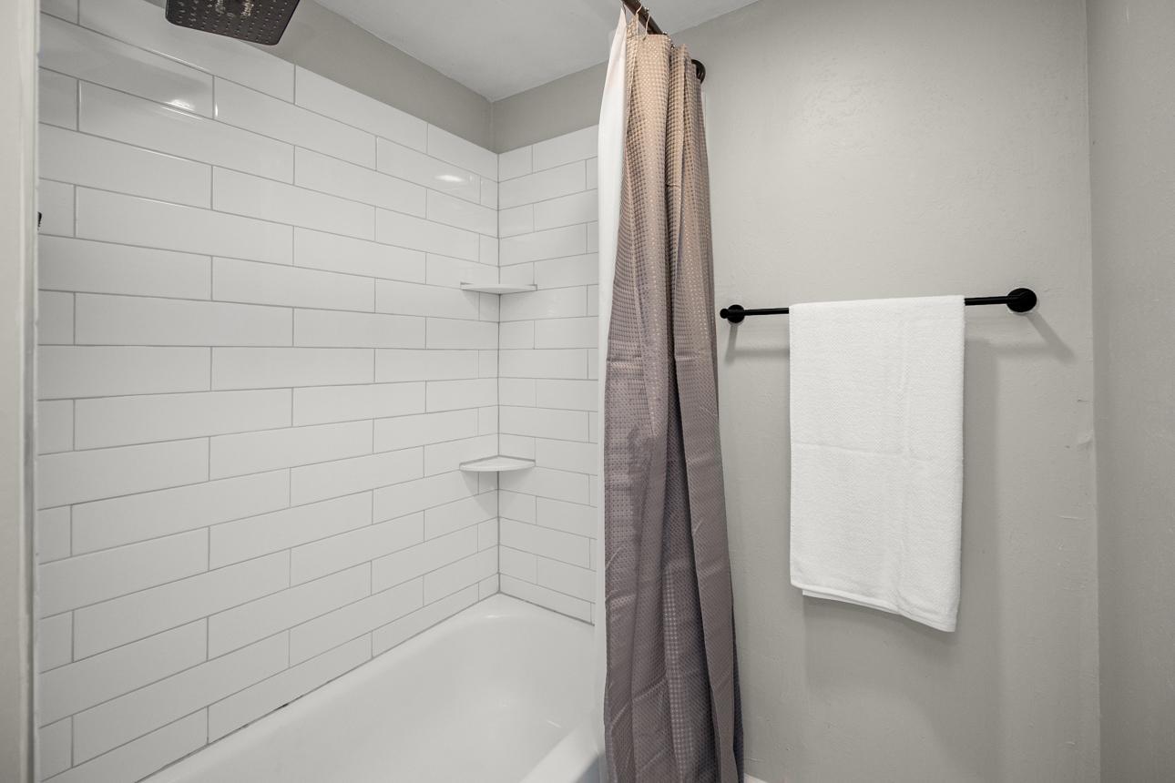 147 Lawson Avenue E Property Photo 20