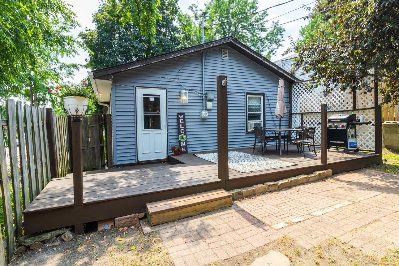 147 Lawson Avenue E Property Photo 32
