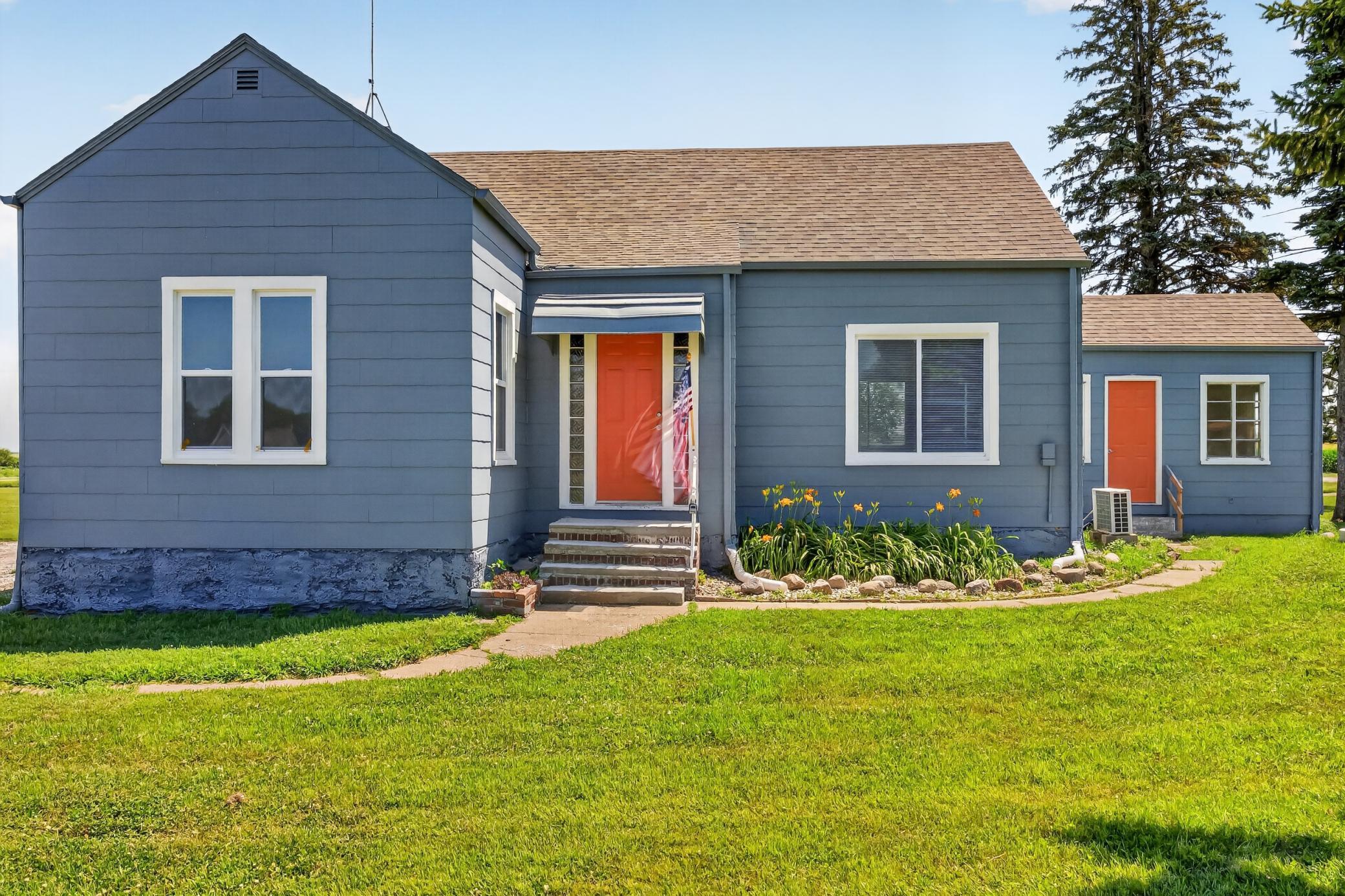 1304 130th Avenue Property Photo 2